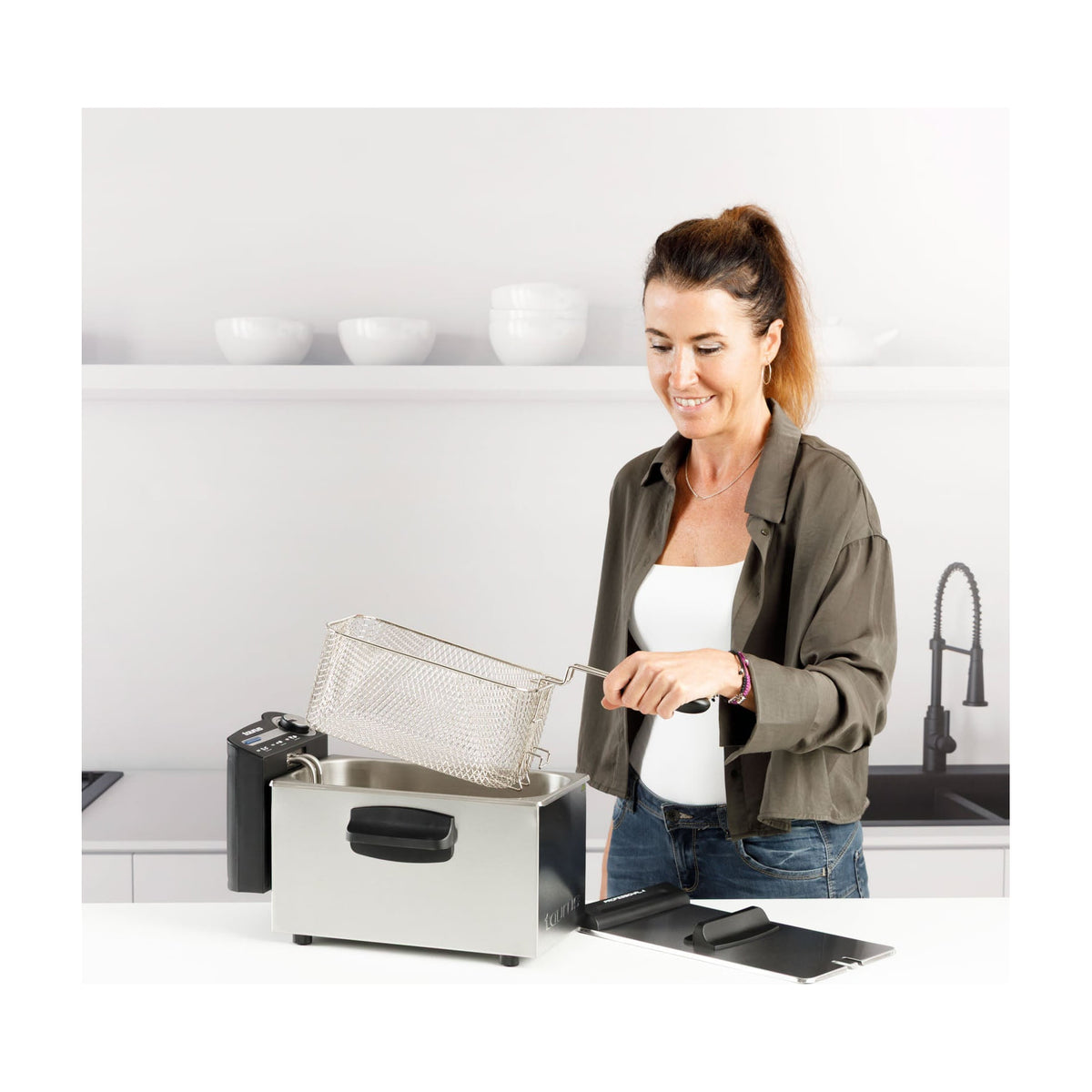 Freidora de aceite Taurus Professional 4, 4 l y 2200 W