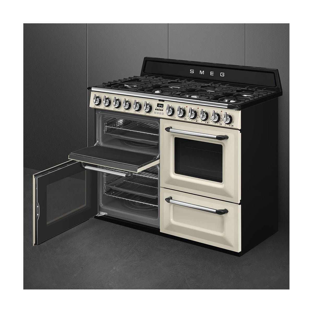 Cocina de gas Smeg TR4110P1 de 110 cm con tres hornos, crema