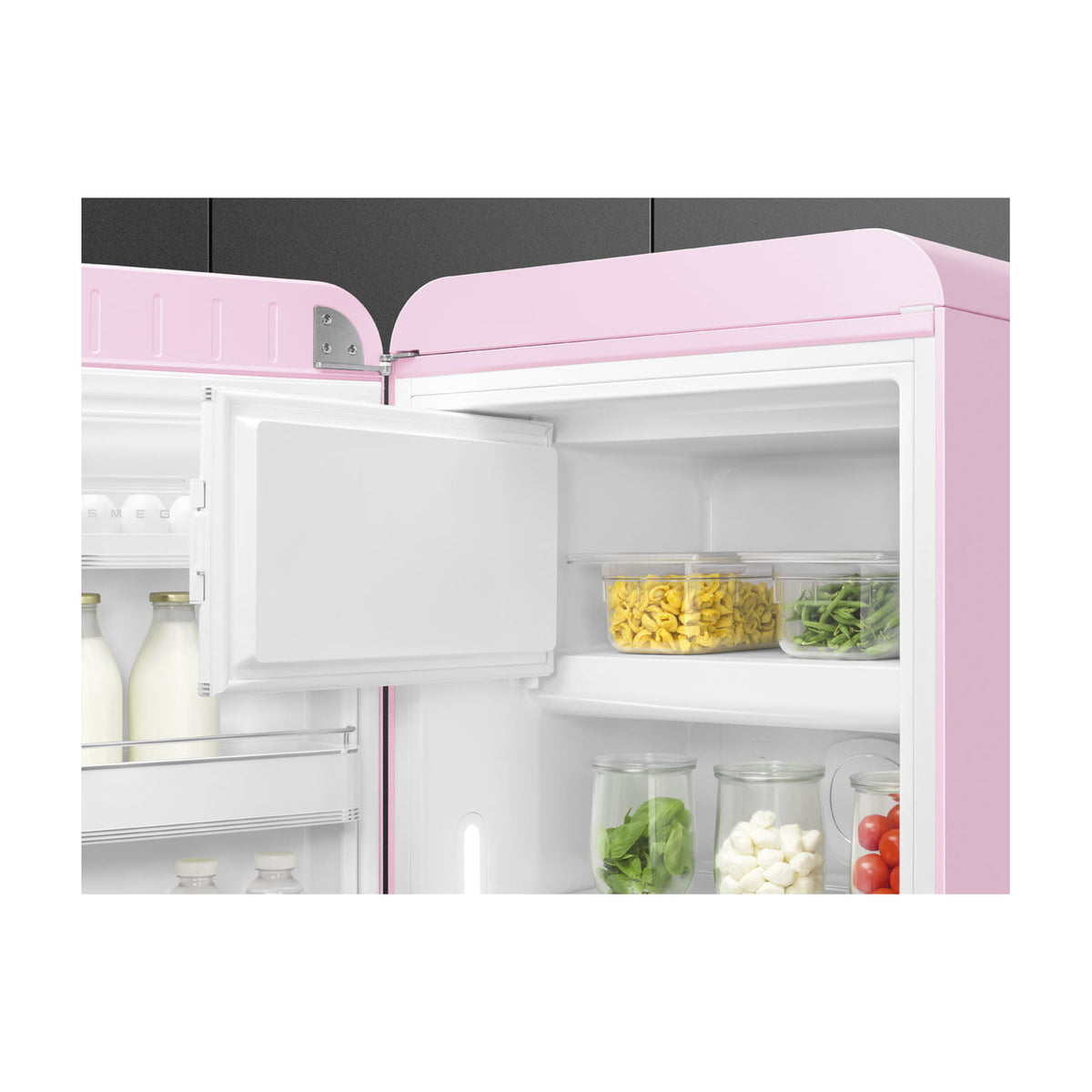 Frigorífico de una puerta Smeg FAB28LPK6 rosa, 270 l, clase C