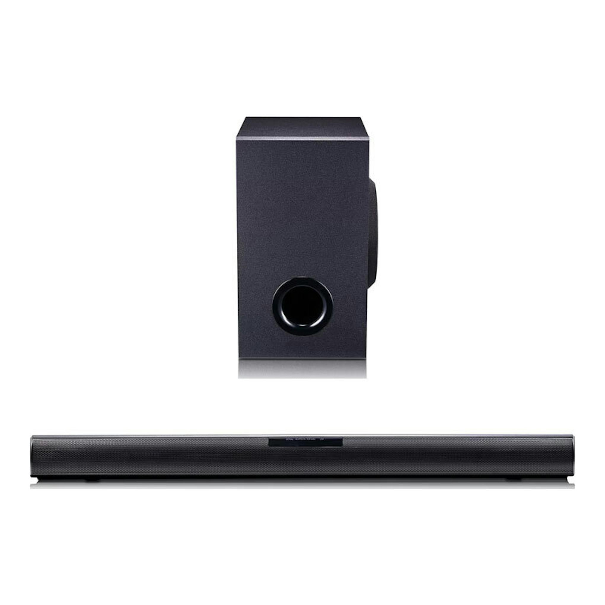 Barra de sonido LG SQC1 negra, con subwoofer vertical, vista frontal.