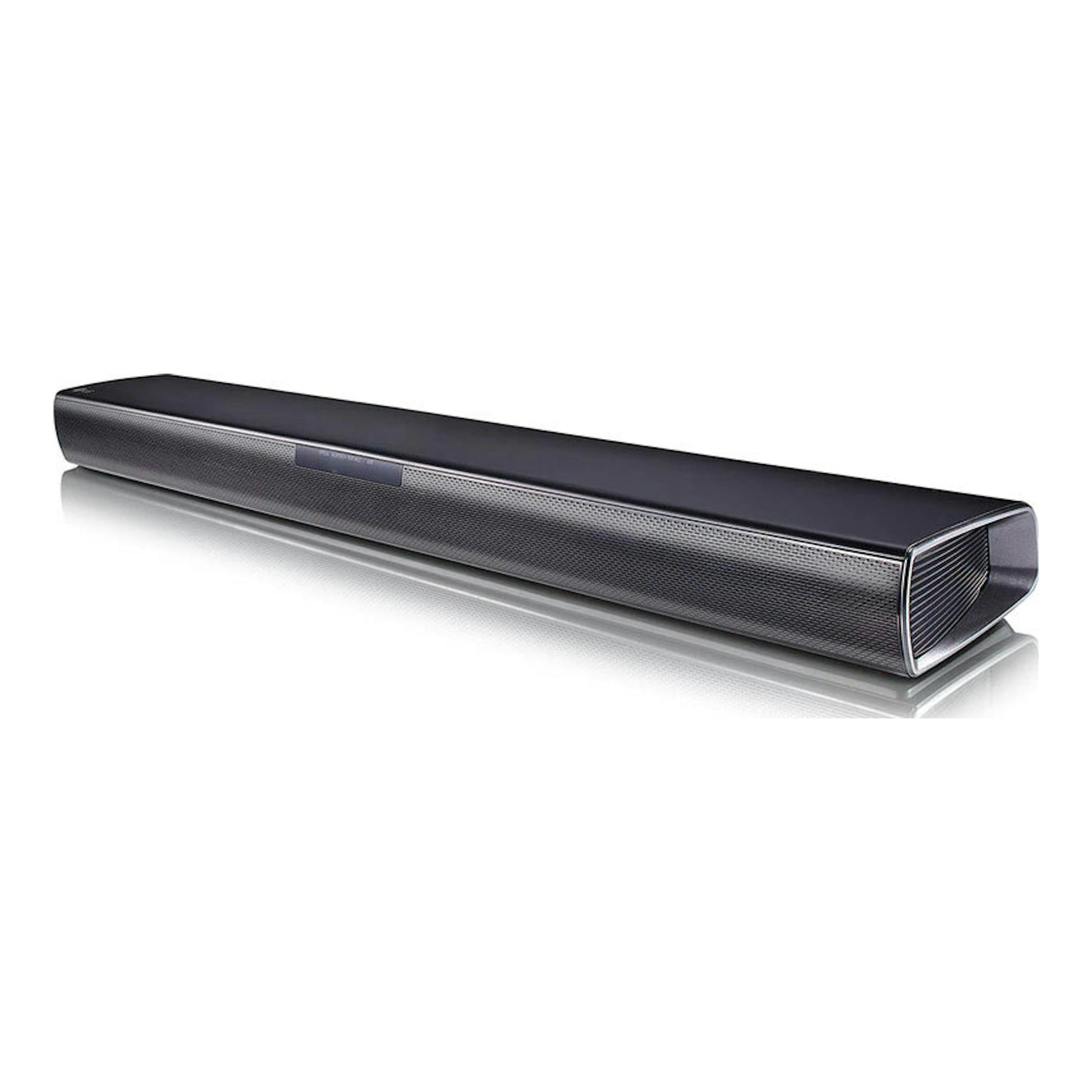 Barra de sonido LG SQC1 negra, vista en ángulo sobre fondo blanco.