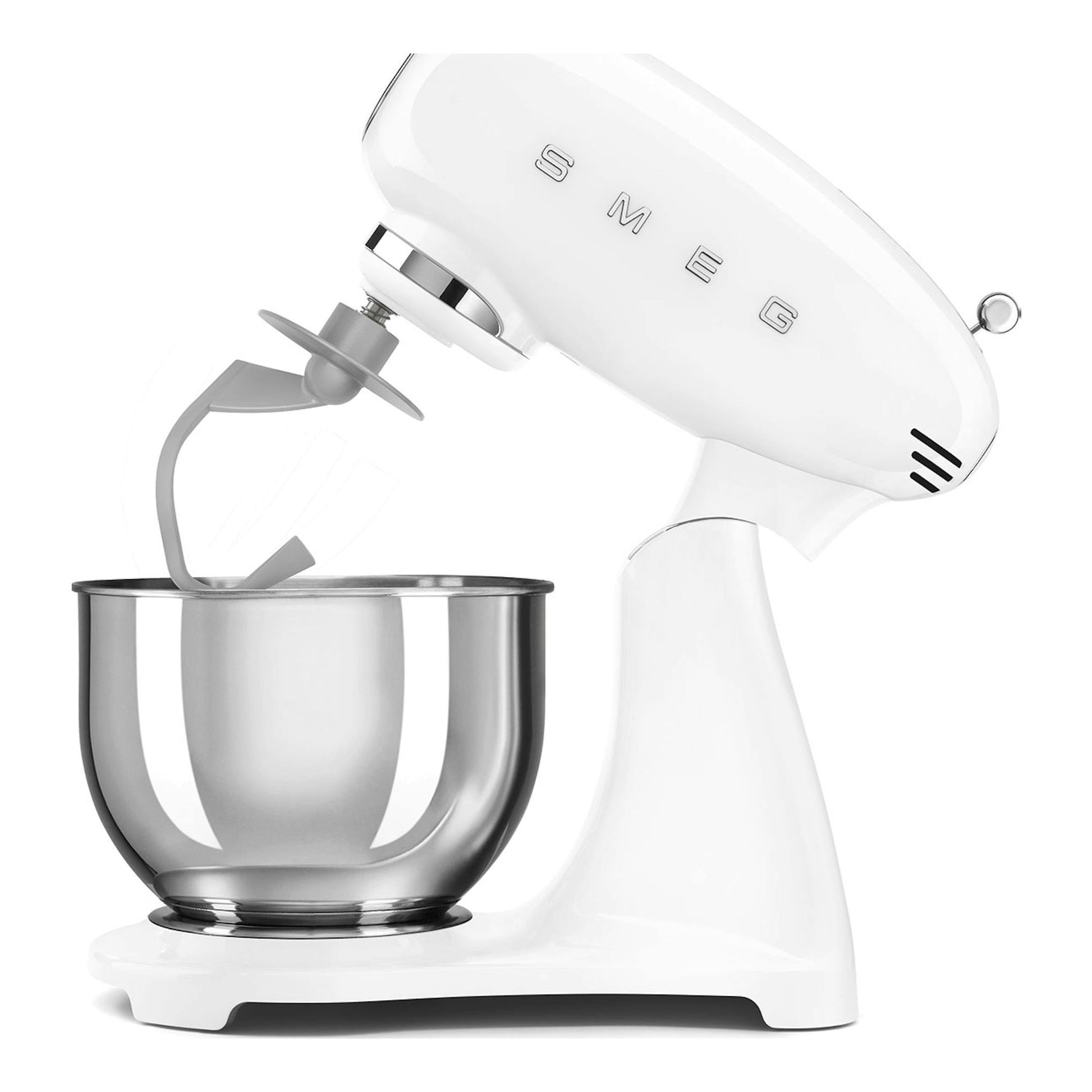Batidora amasadora Smeg SMF03WHEU blanca, vista lateral, con bol de acero inoxidable.
