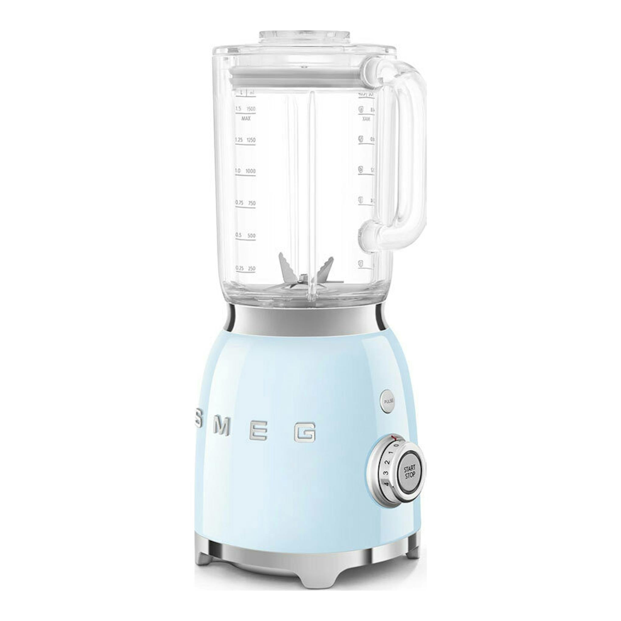 Batidora de vaso Smeg BLF03PBEU azul claro, vista frontal, con jarra transparente y base cromada.