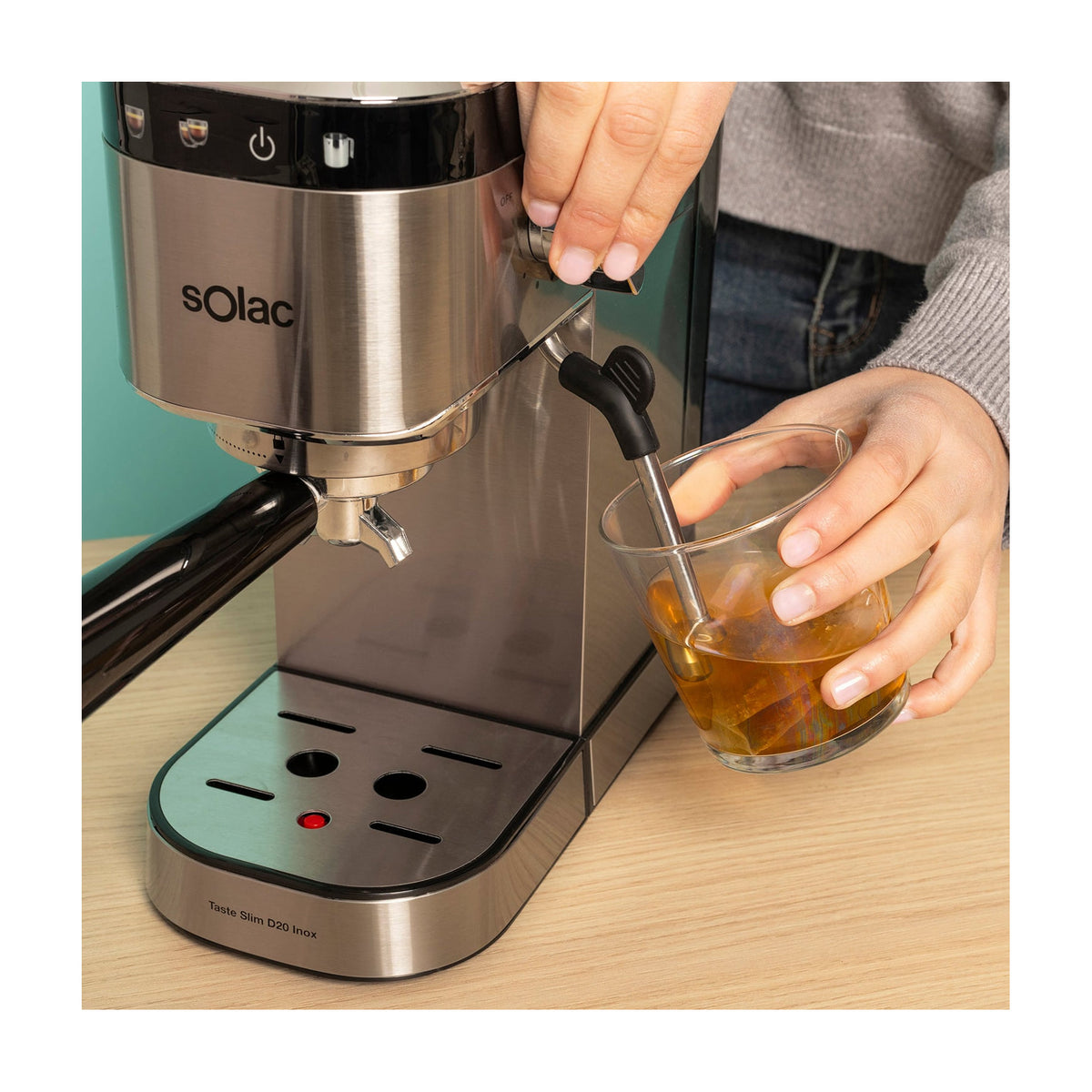 Cafetera espresso Solac Taste Slim D20 Inox CE4525, 20 bar y control táctil