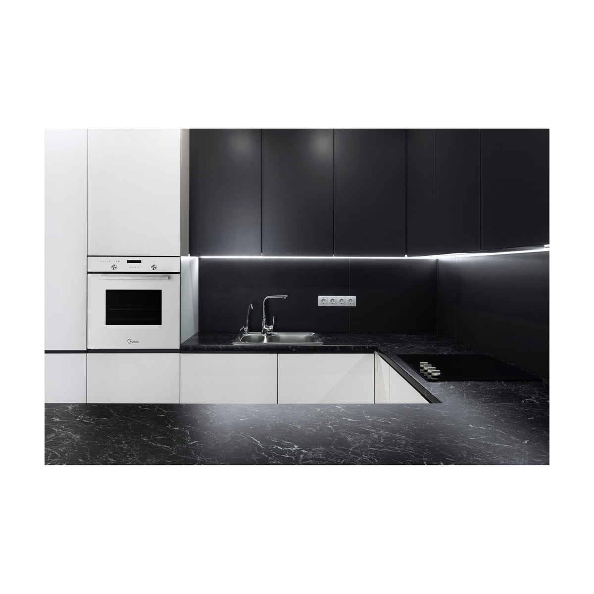 Horno multifunción Midea MBON5M90E5-WH de 70 l, cristal blanco
