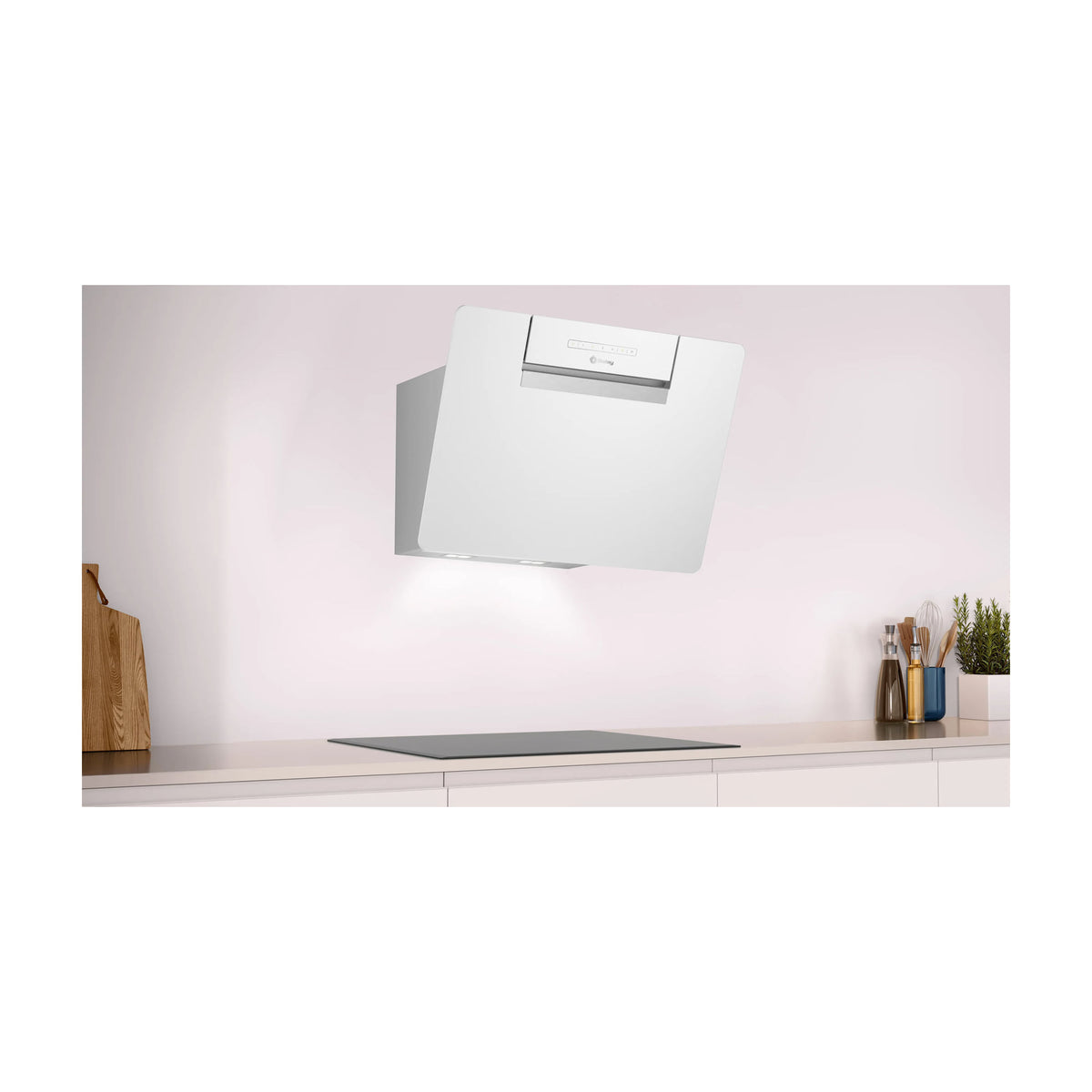 Campana inclinada Balay 3BC567GBH de 60 cm en cristal blanco con Home Connect