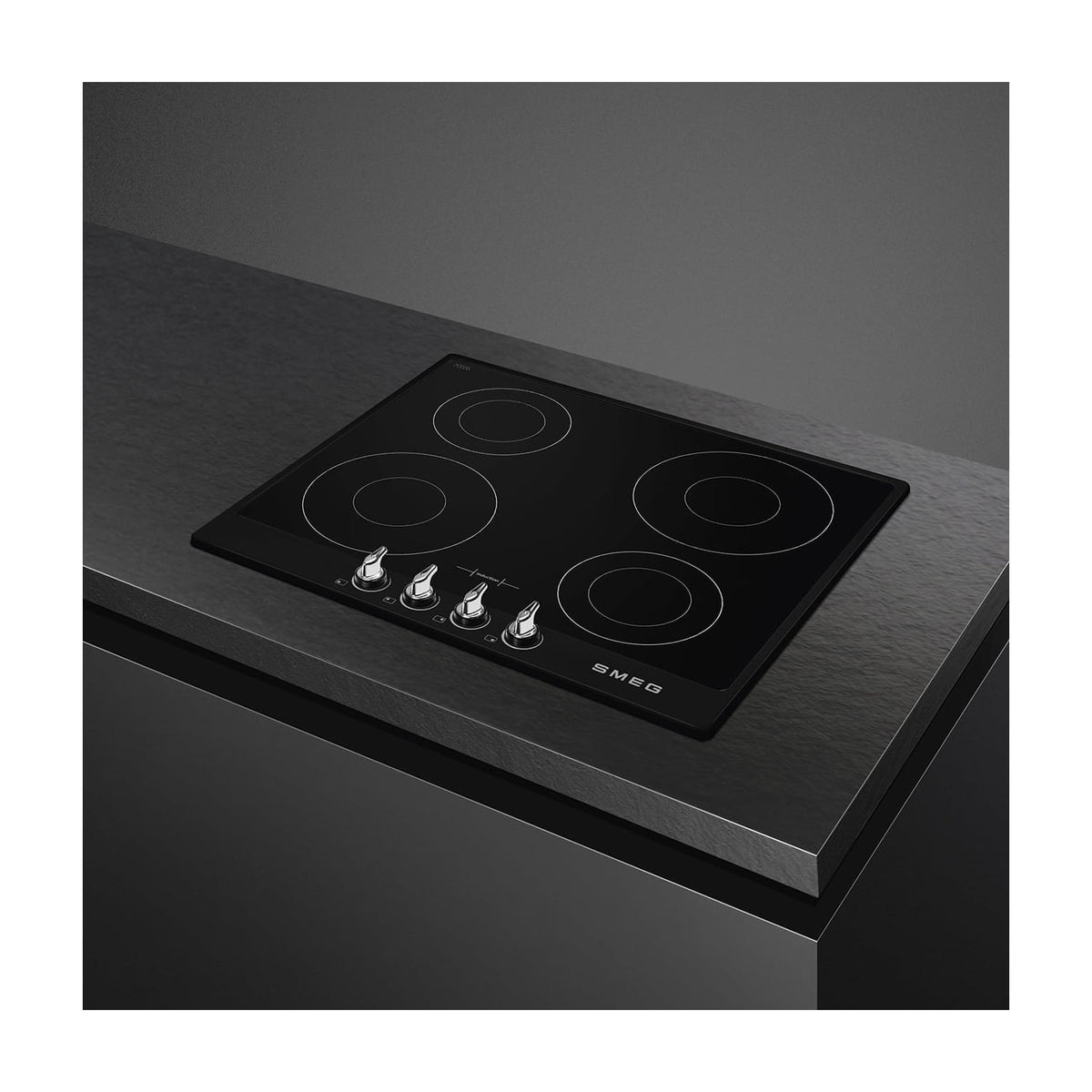 Placa de inducción Smeg SI964NM de 60 cm con 4 zonas y mandos frontales