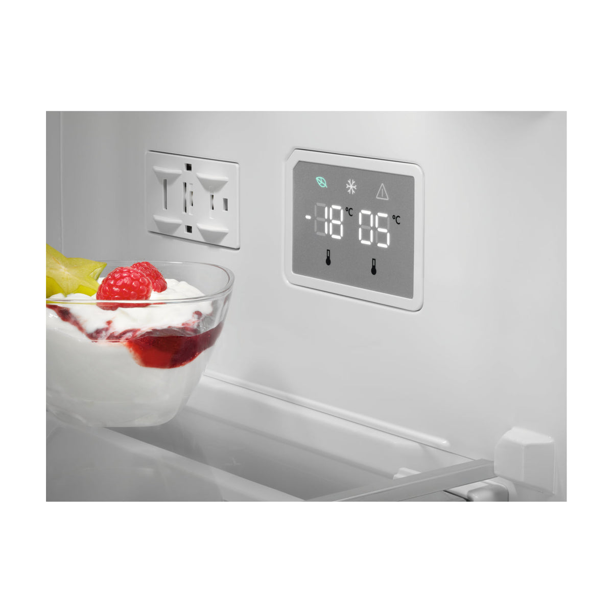 Frigorífico combi AEG RCB632E9MW TwinTech Total No Frost, 186 cm