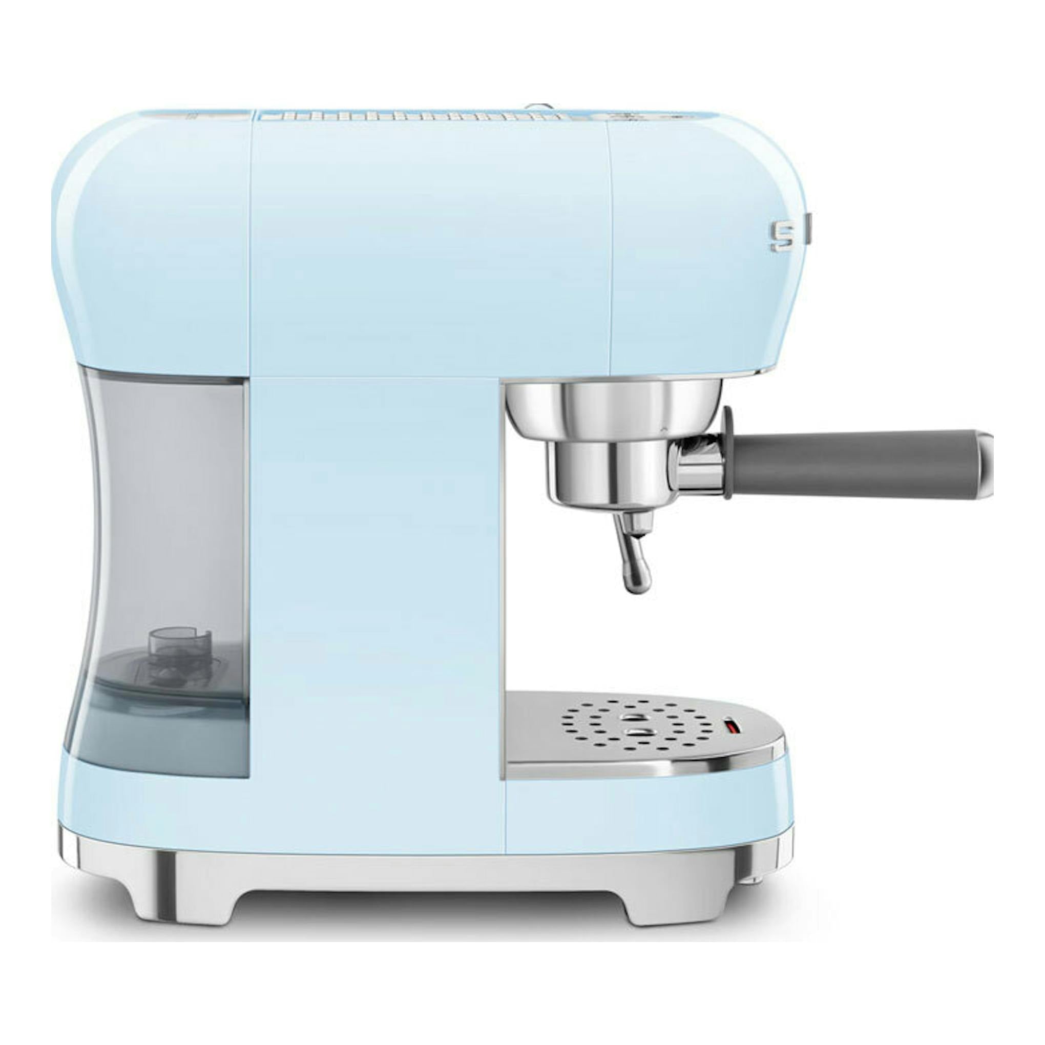 Cafetera espresso Smeg ECF02PBEU azul claro, vista lateral, con portafiltro y bandeja metálica.