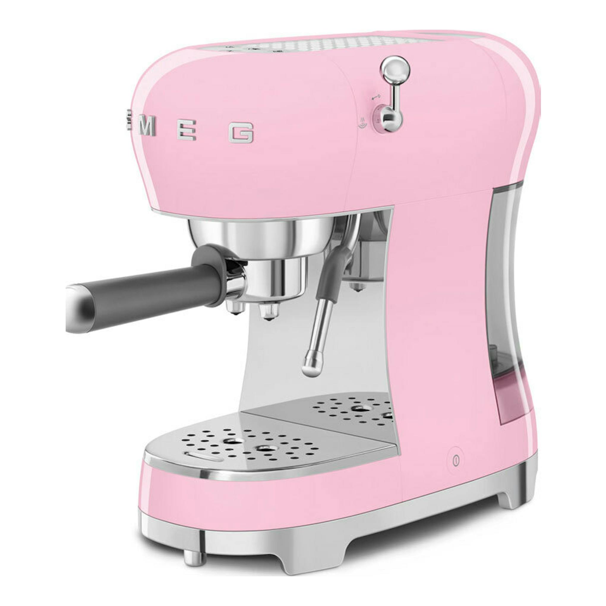 Cafetera espresso Smeg ECF02PKEU rosa, vista frontal en ángulo, con portafiltro y vaporizador.