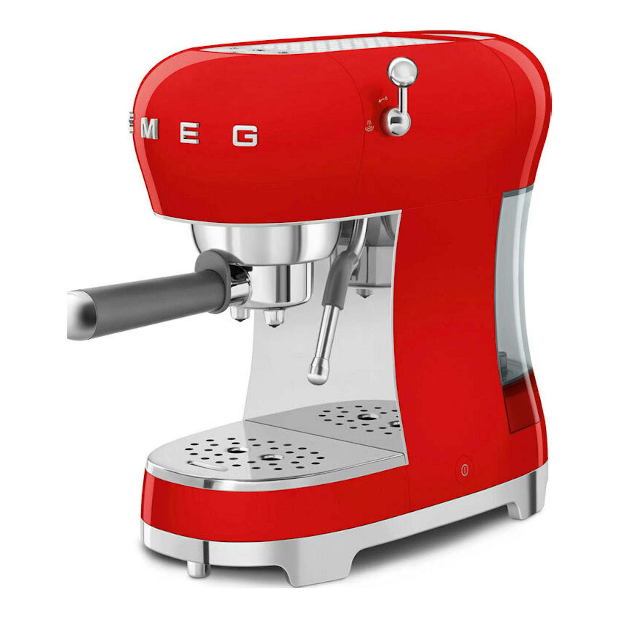 Cafetera expreso Smeg ECF02 roja, vista frontal en tres cuartos, con portafiltro y varilla de vapor.