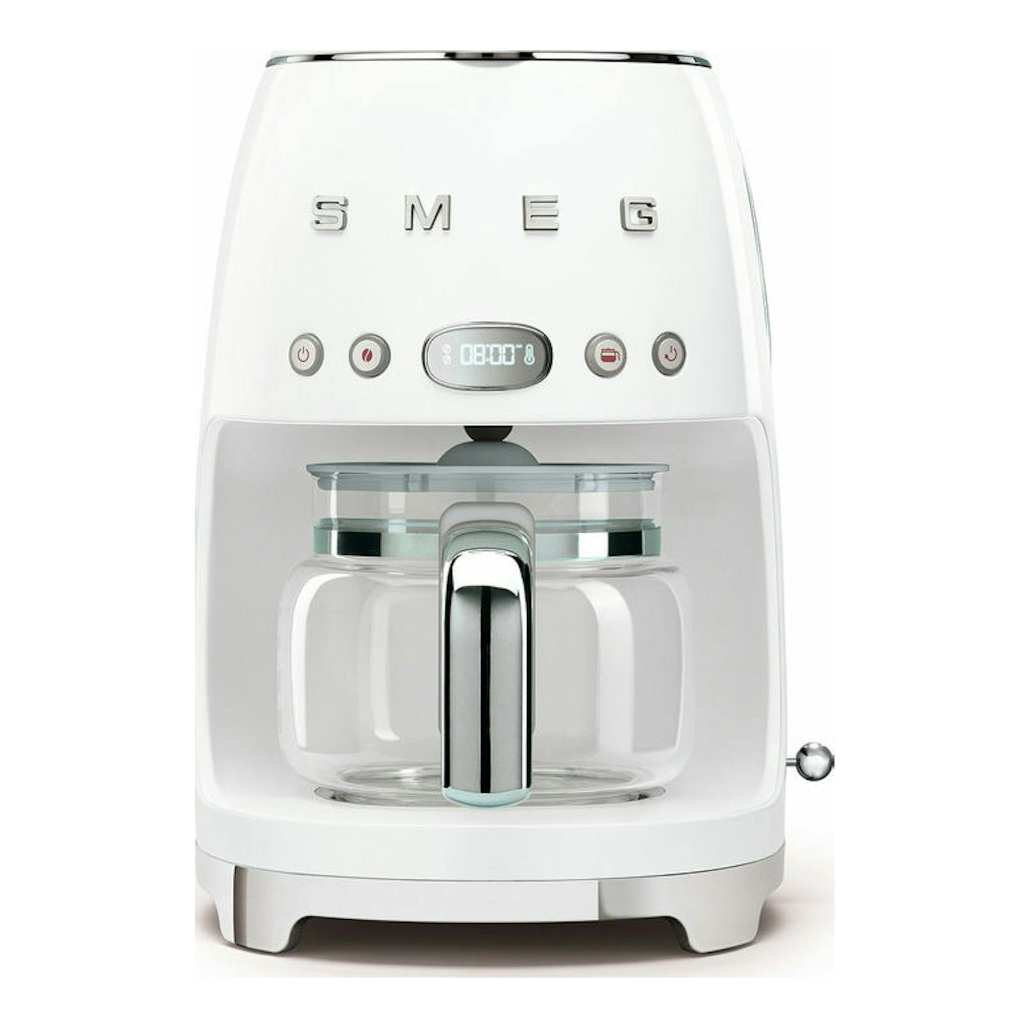 Cafetera de goteo Smeg DCF02WHEU blanca, vista frontal, con jarra de vidrio y panel digital.
