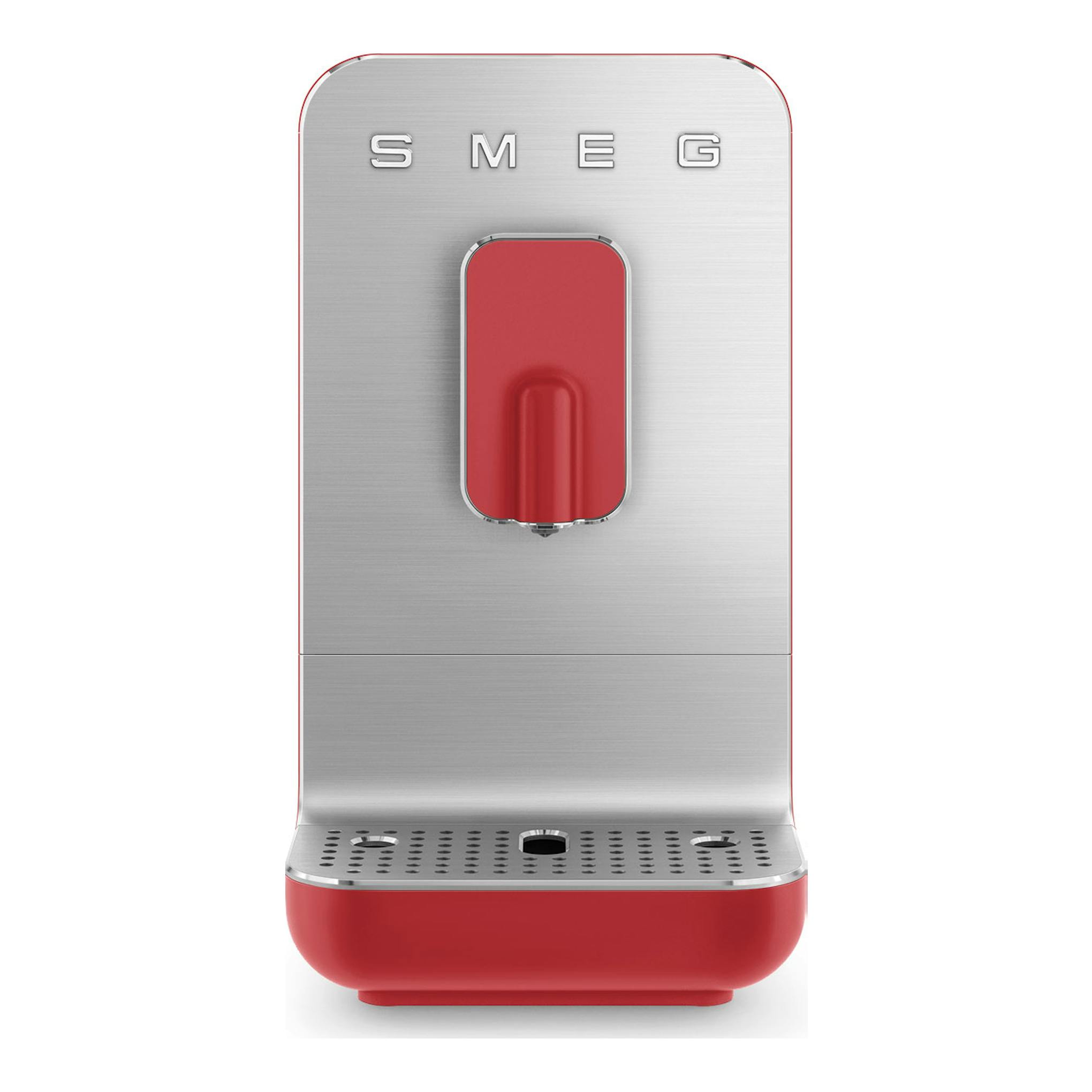 Cafetera superautomática Smeg BCC01RDMEU roja y plateada, vista frontal, con molinillo integrado.