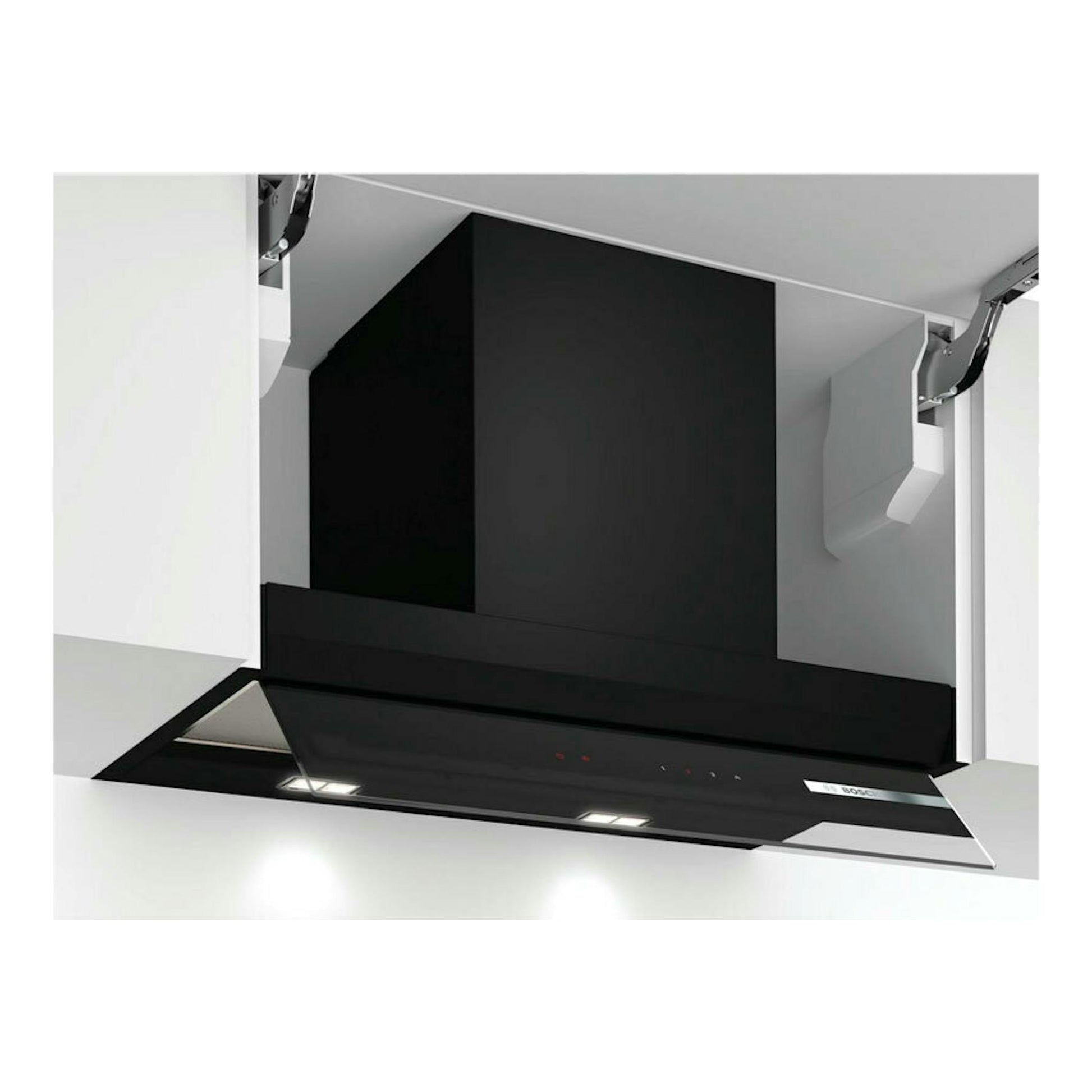 Campana Bosch DBB67AM60 negra, vista frontal inclinada, integrada en mueble, con panel de vidrio.