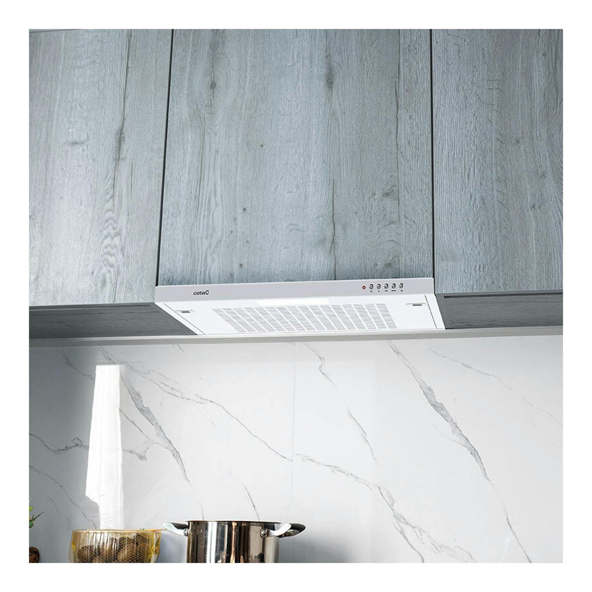 Campana extractora Cata LFK6001 blanca, vista frontal, bajo mueble de cocina.