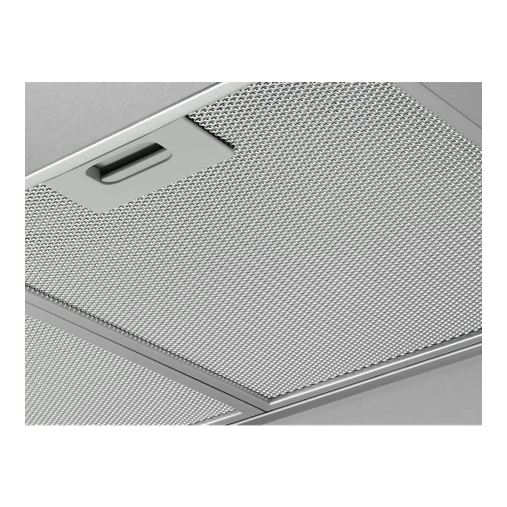 Campana de isla Electrolux LFI514X en acero inoxidable, vista inferior en primer plano con filtro metálico.