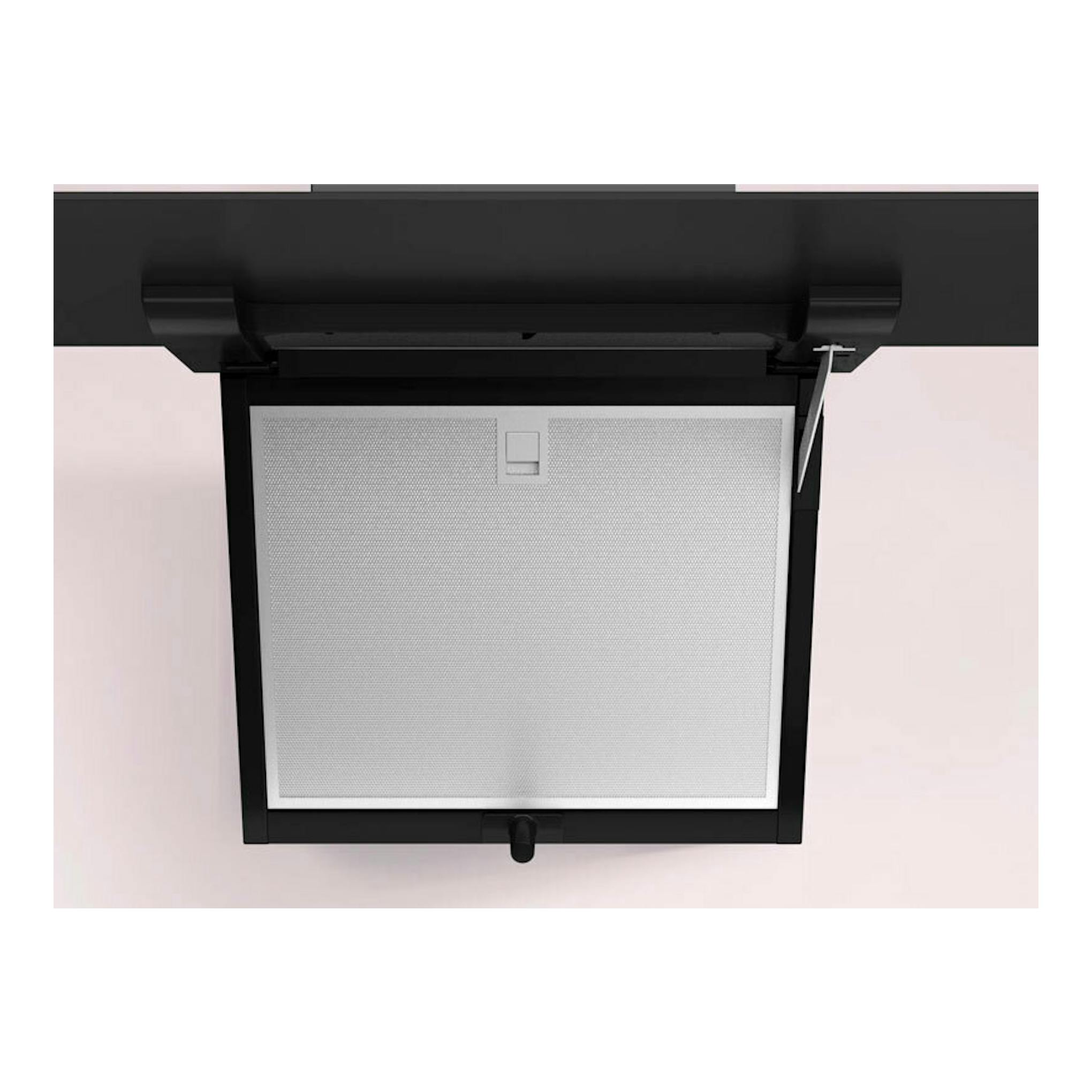 Campana extractora de pared Balay 3BC587GNH, cristal negro, vista frontal inferior, filtro metálico plateado.