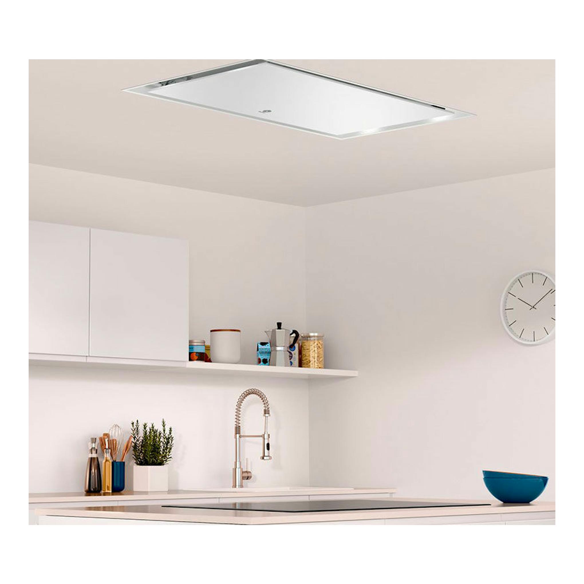 Campana de techo Balay 3BE297RW blanca, vista inferior instalada en el techo de una cocina moderna.