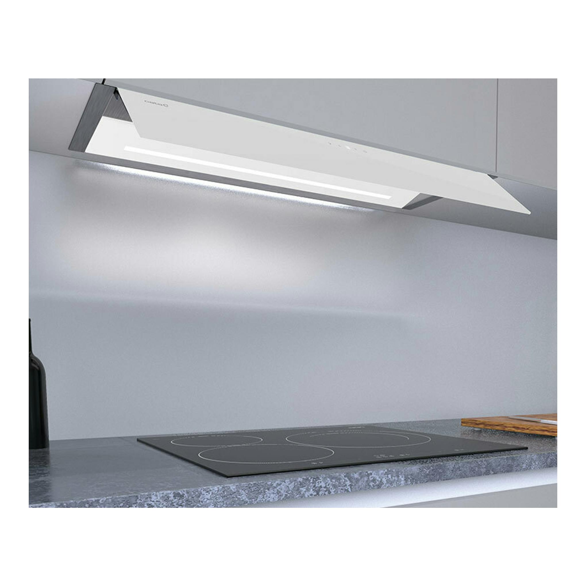 Campana de techo Cata Renova Pure Air MNV90GWH blanca, vista frontal inclinada, integrada en mueble de cocina.