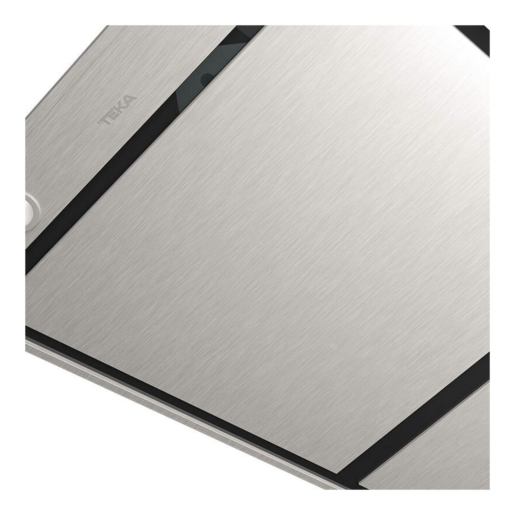 Campana de techo Teka DHT1285 inox, vista en primer plano de panel de acero inoxidable.