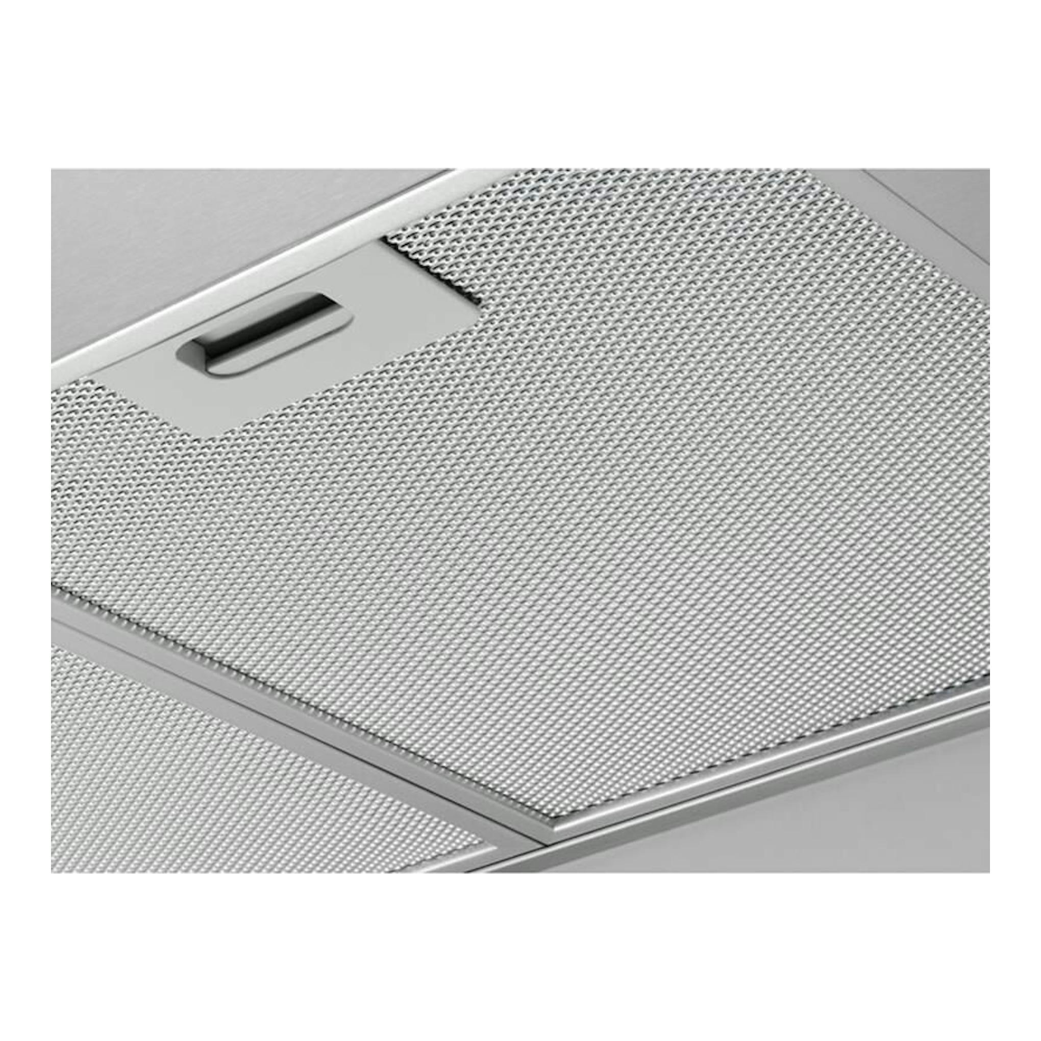 Campana decorativa AEG DBB3651M en inox, vista en primer plano de la rejilla y el panel inferior.