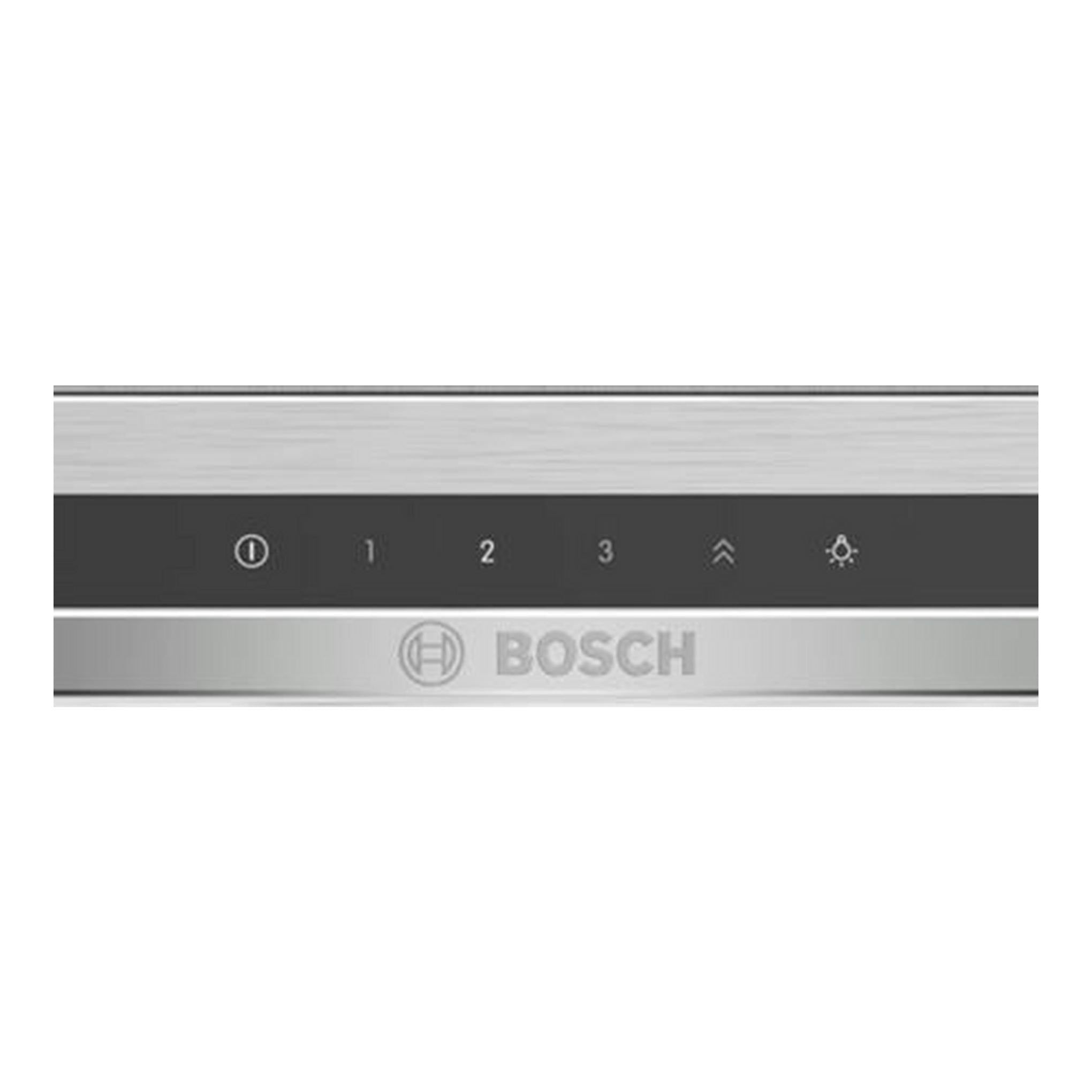 Primer plano de campana decorativa Bosch DWB67IM50 en acero inoxidable, con panel de mandos y logo.