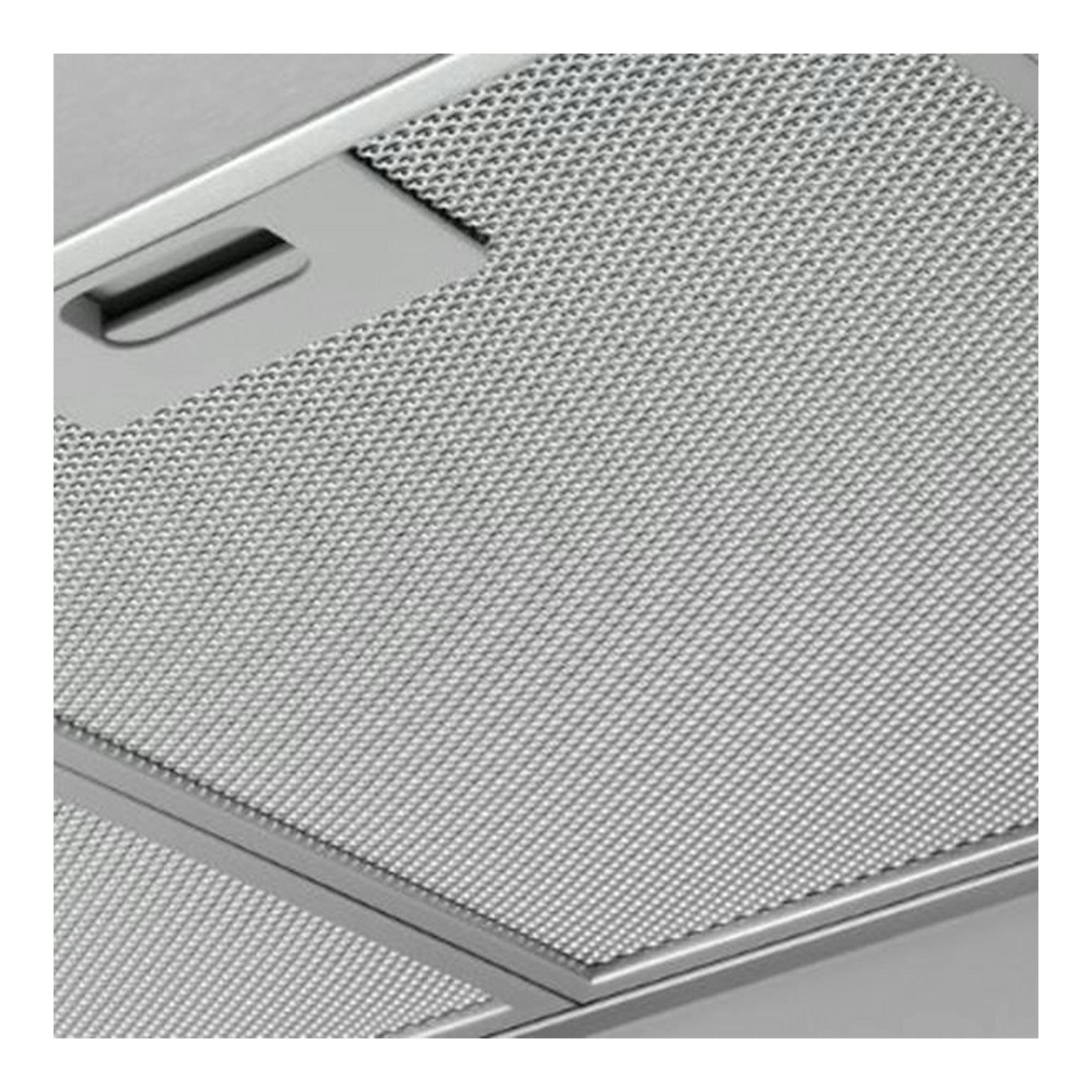 Campana decorativa Electrolux LFT416X inox, primer plano del filtro metálico.