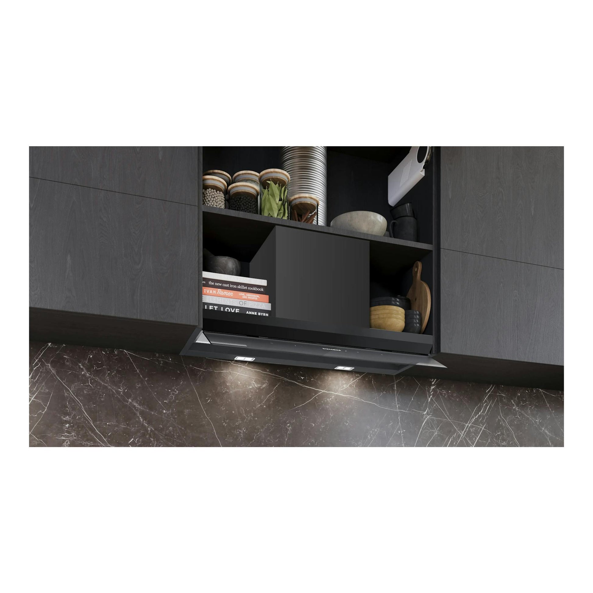 Campana extractora integrada Siemens LJ88BET60, cristal negro, vista frontal en mueble de cocina.