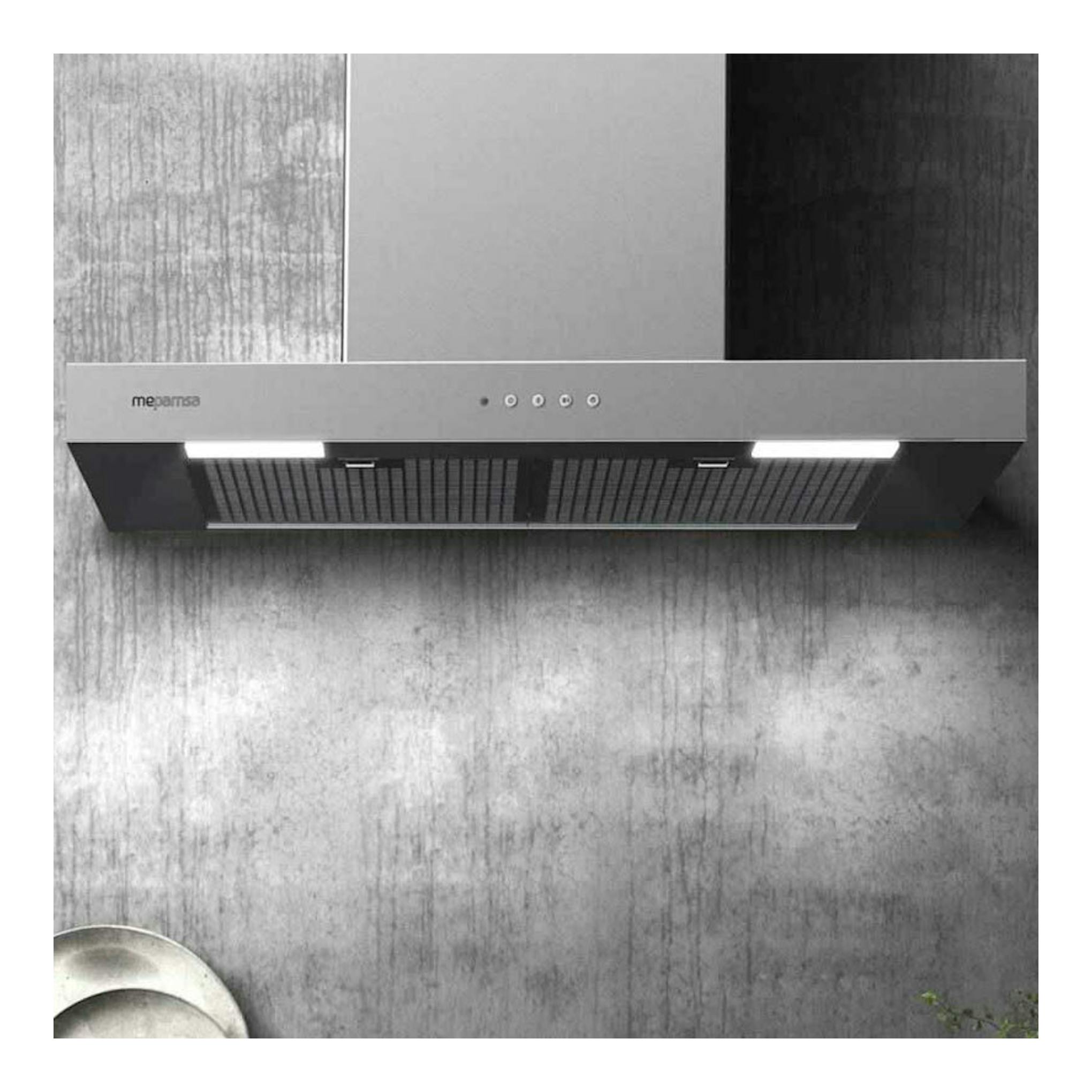 Campana decorativa Mepamsa Stilo Neo 70 X inox, vista frontal, en acero inoxidable con luces encendidas.