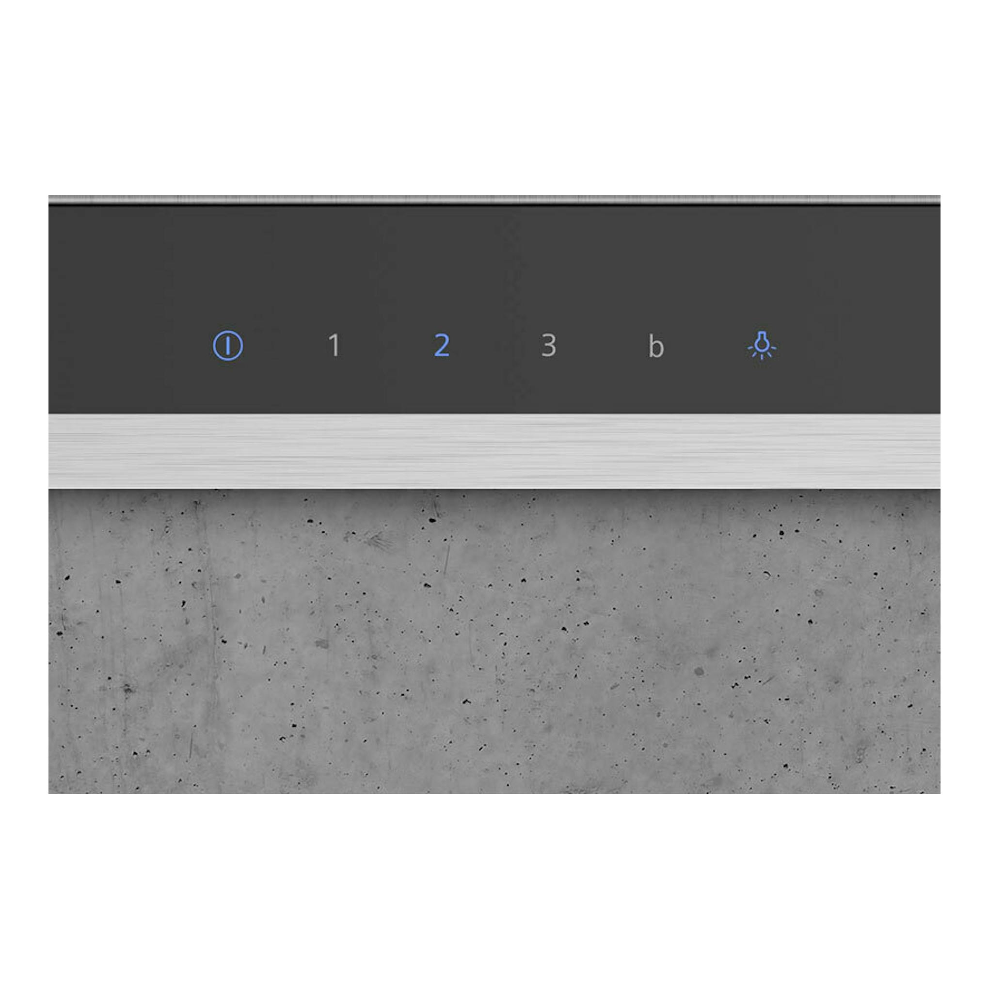 Campana decorativa Siemens LC67BHM50 en inox, vista frontal con panel táctil y controles iluminados.