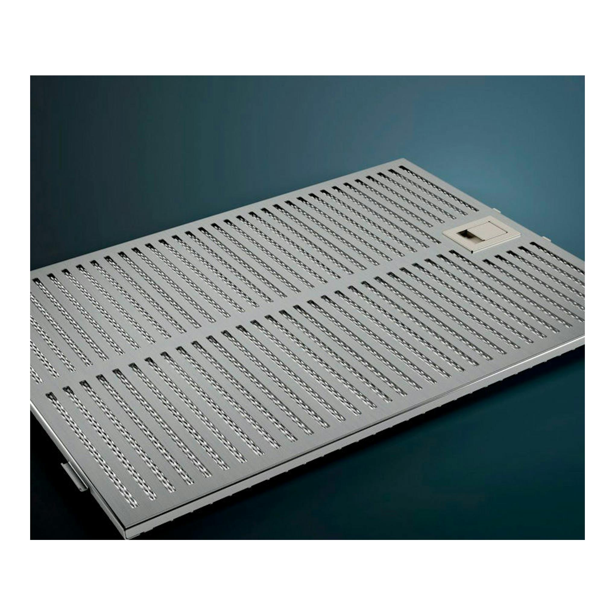 Campana decorativa Siemens LC91BUR50 en vista inferior, metálica gris con rejillas perforadas.