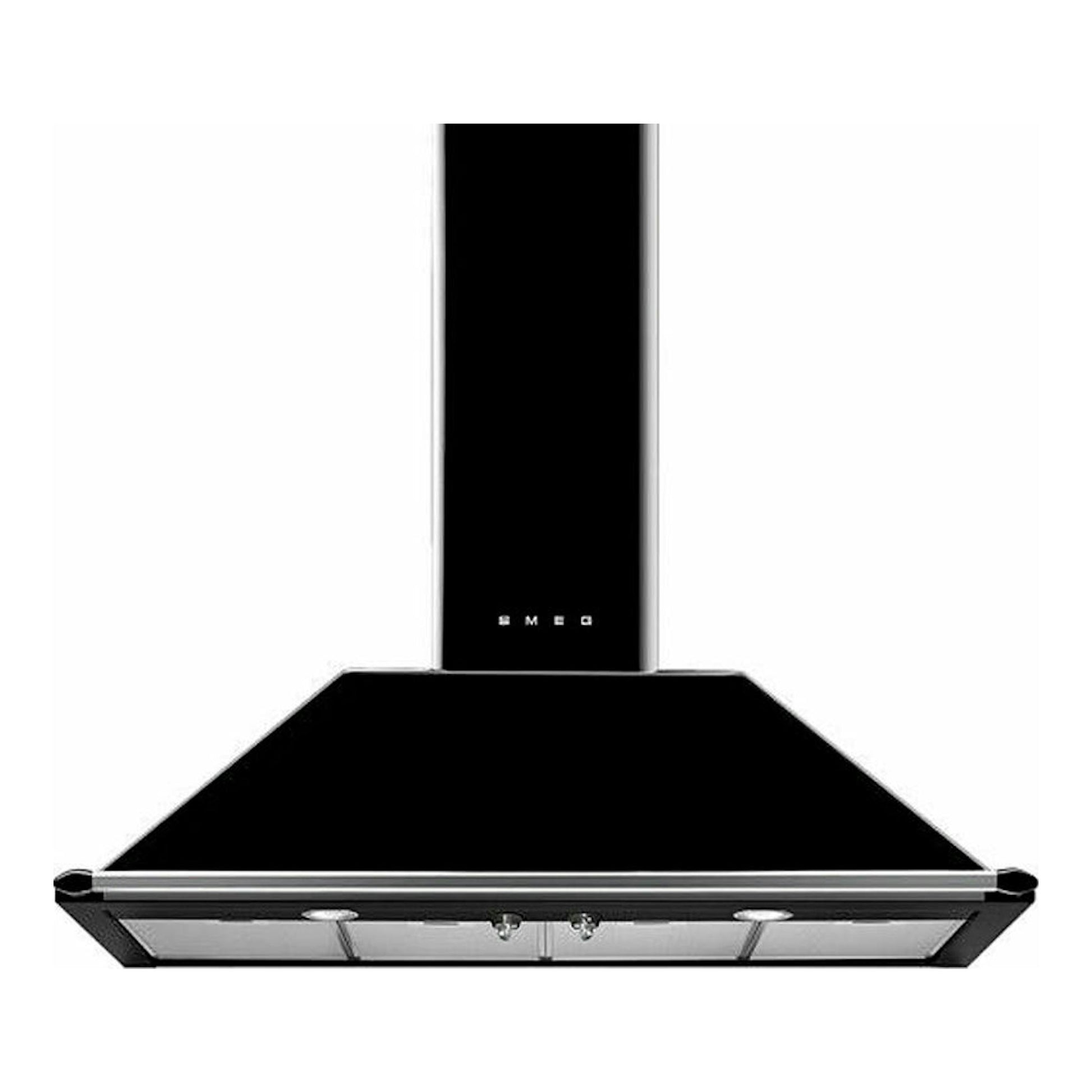 Campana decorativa Smeg KT110BLE negra, vista frontal, con chimenea vertical y cuerpo piramidal.