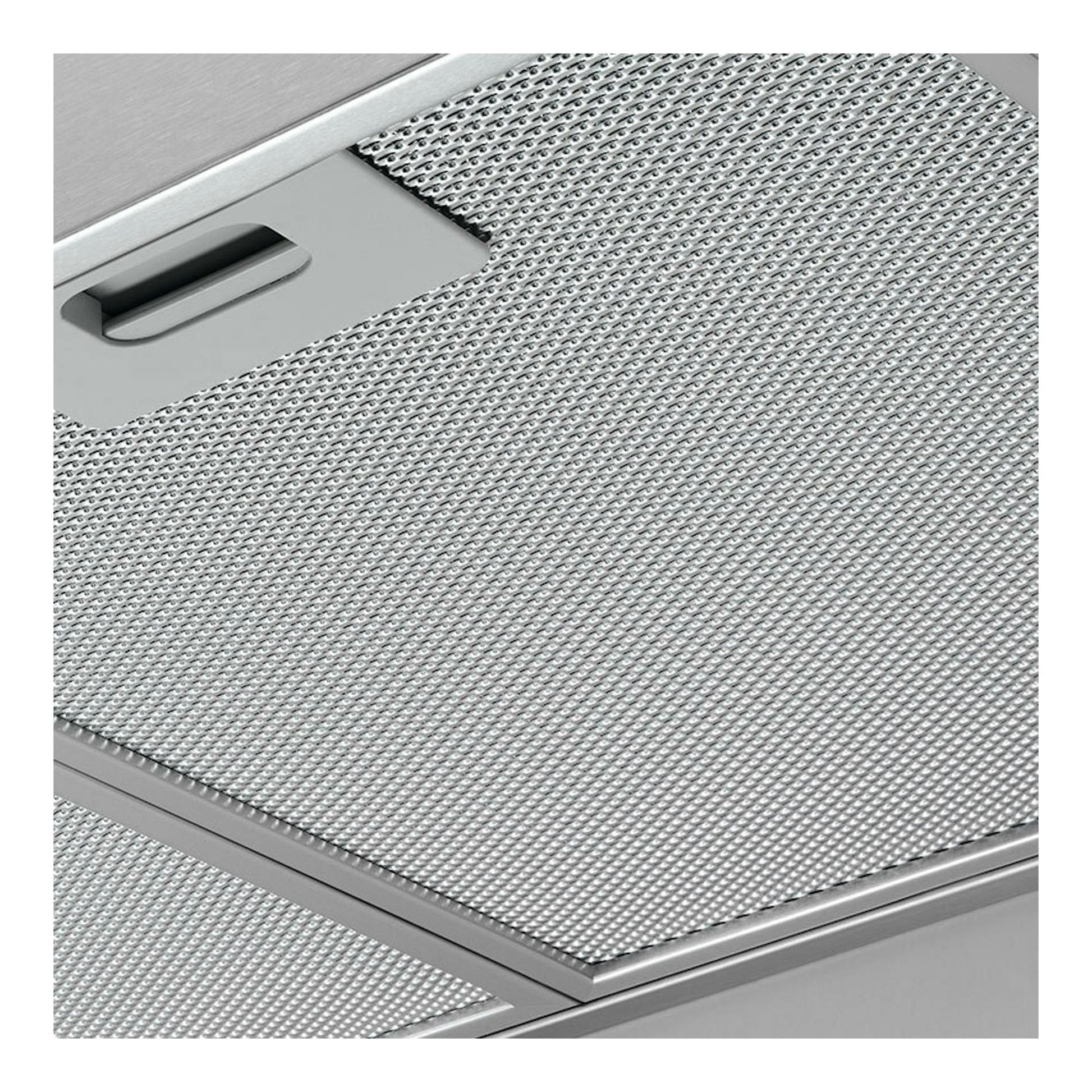 Campana Electrolux LFC316X inox, primer plano del filtro metálico y borde de acero inoxidable.