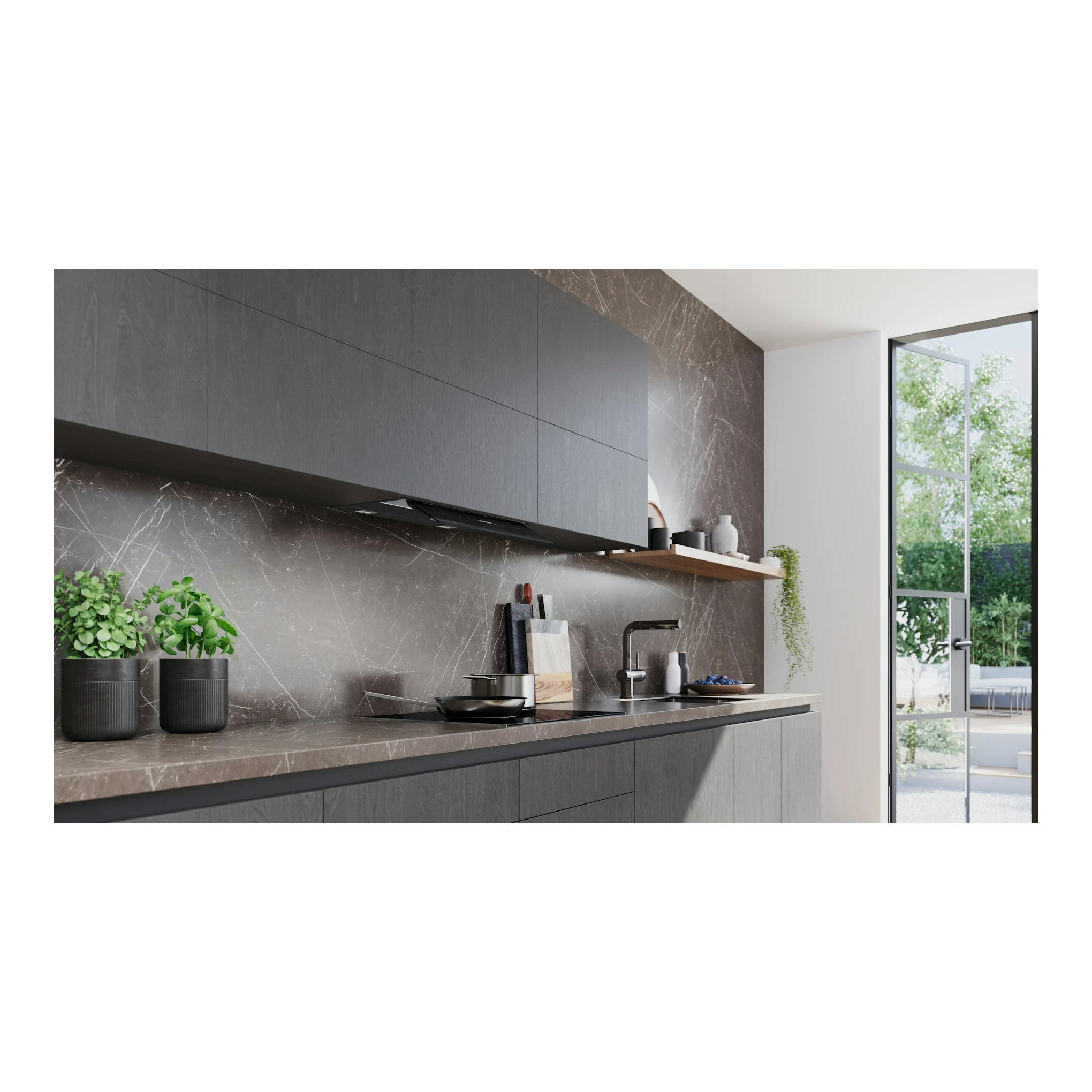 Campana extractora integrada Siemens LJ68BET60, negro mate, bajo armarios de cocina, vista lateral.