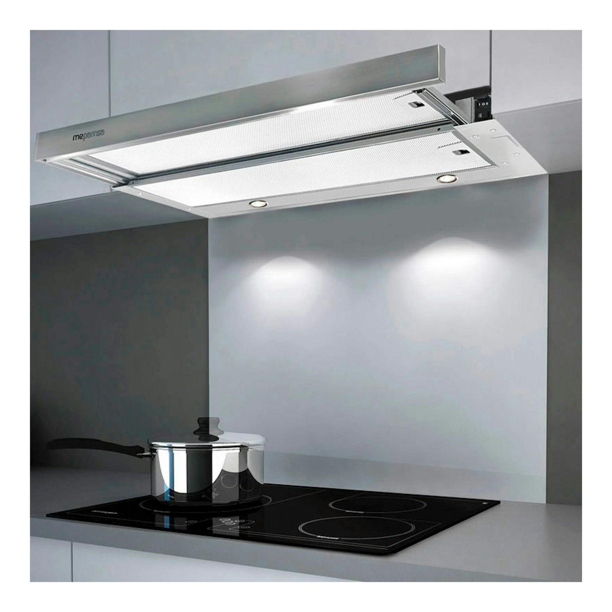 Campana extractible Mepamsa Ecoline 60 inox, vista inferior y frontal, en acero inoxidable sobre placa negra.