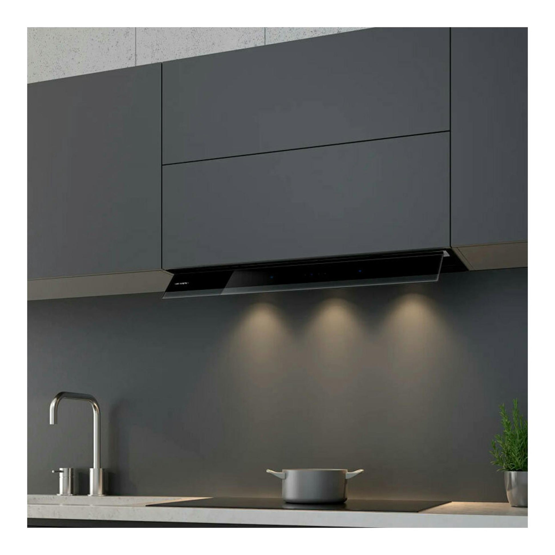 Campana integrable Siemens LJ67BAM60 negra, vista frontal bajo mueble, en cocina moderna.