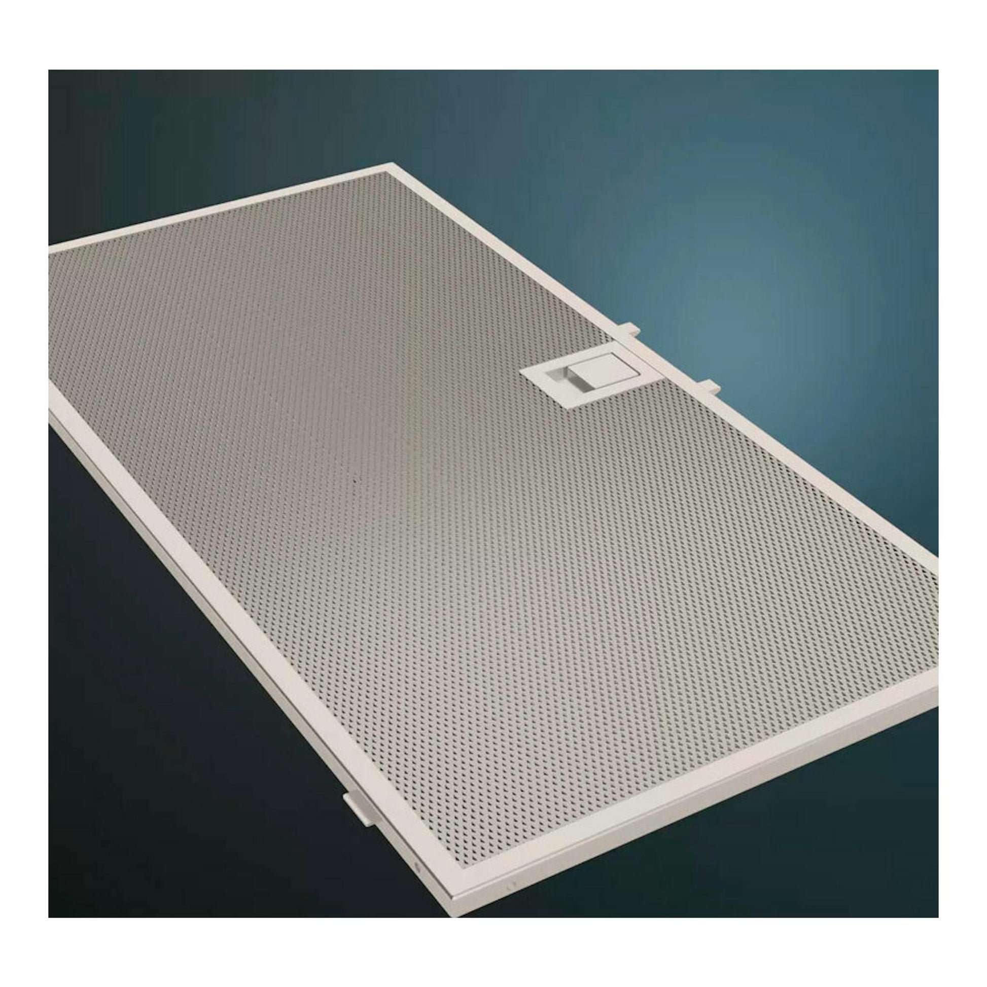 Campana integrable Siemens LJ97BAM60 de 90 cm, panel rectangular blanco perforado en vista en perspectiva.