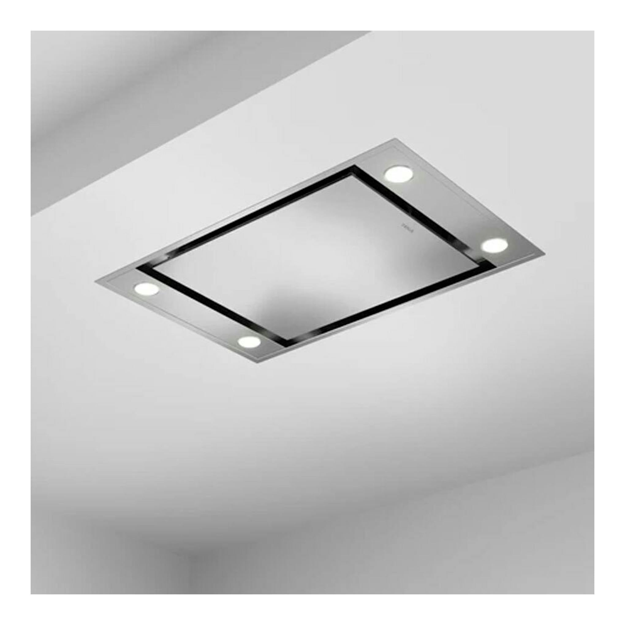 Campana de techo Teka DHT96340 de 90 cm en inox, vista inferior instalada en el techo.