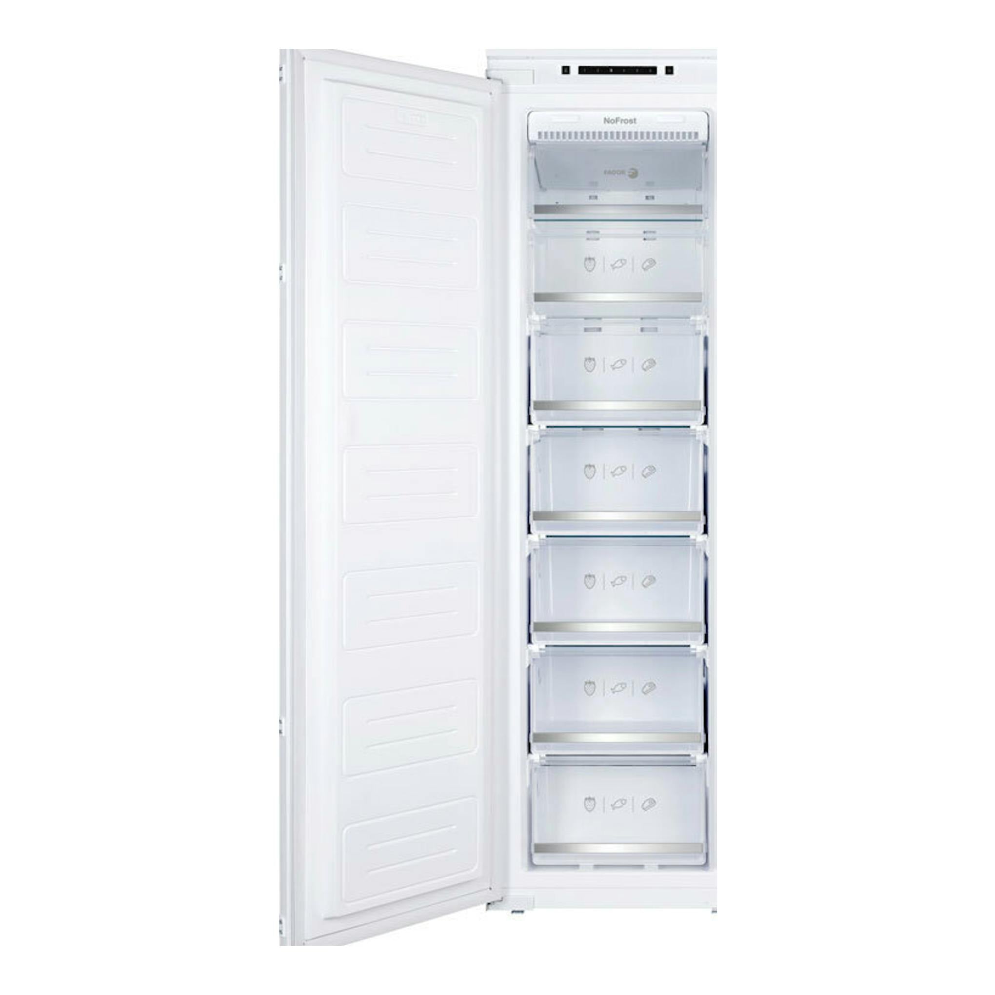 Congelador integrable Fagor 3CIB1725 blanco, puerta abierta en vista frontal, con seis cajones transparentes.
