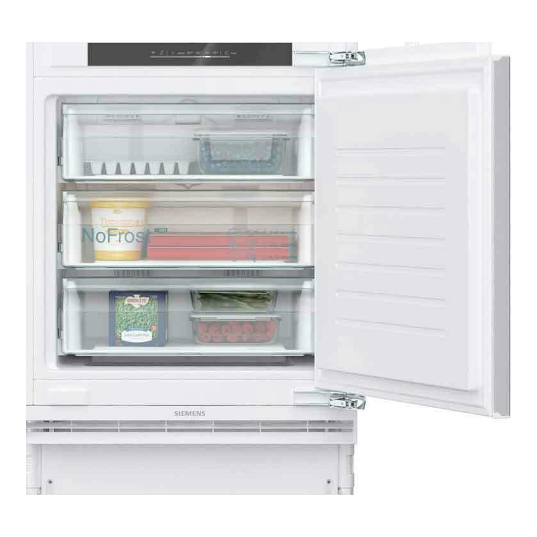 Congelador integrable Siemens GU21NADE0 blanco, vista frontal con la puerta abierta hacia la derecha.
