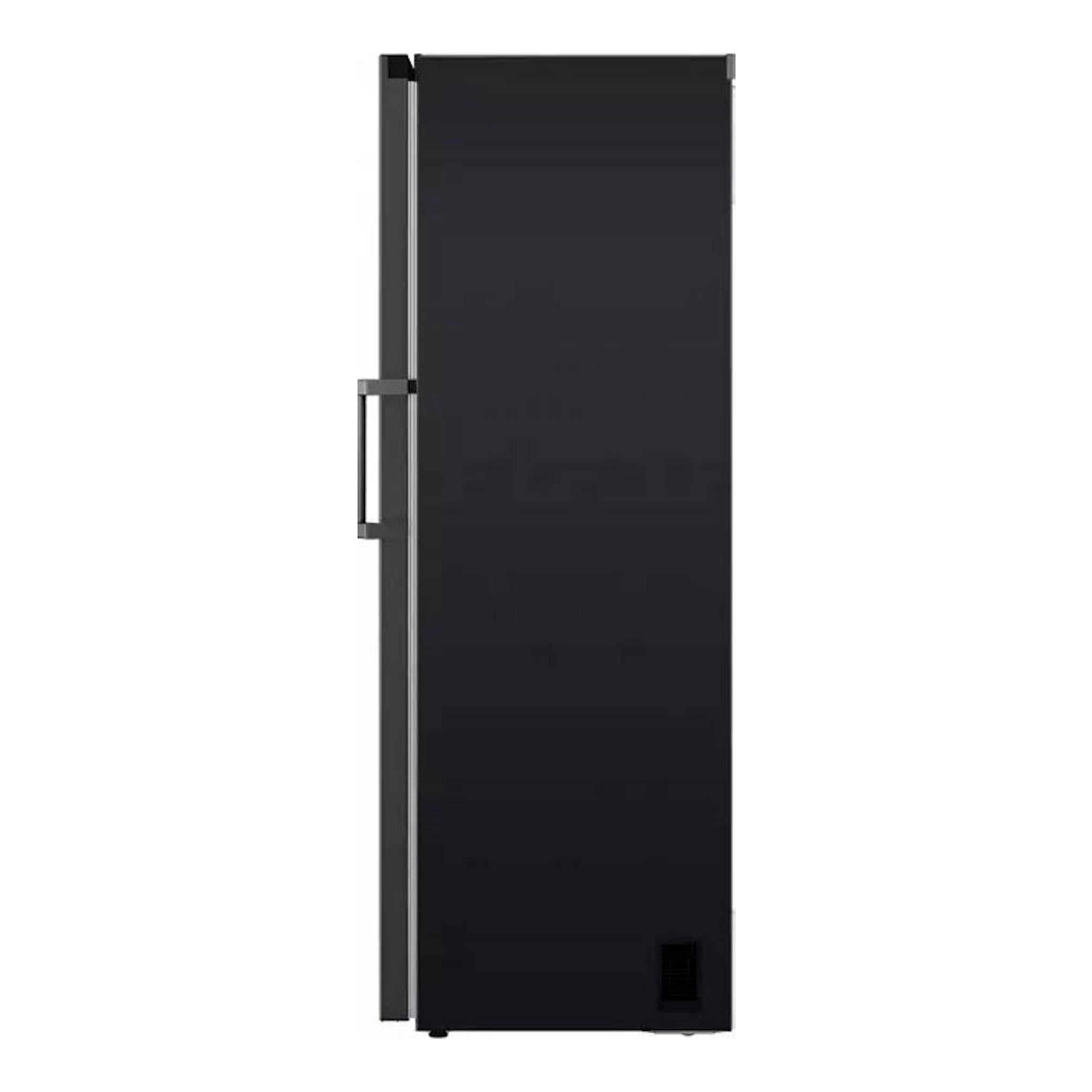 Congelador LG GFM61MCCSF en acero negro grisáceo, vista frontal lateral con tirador vertical.