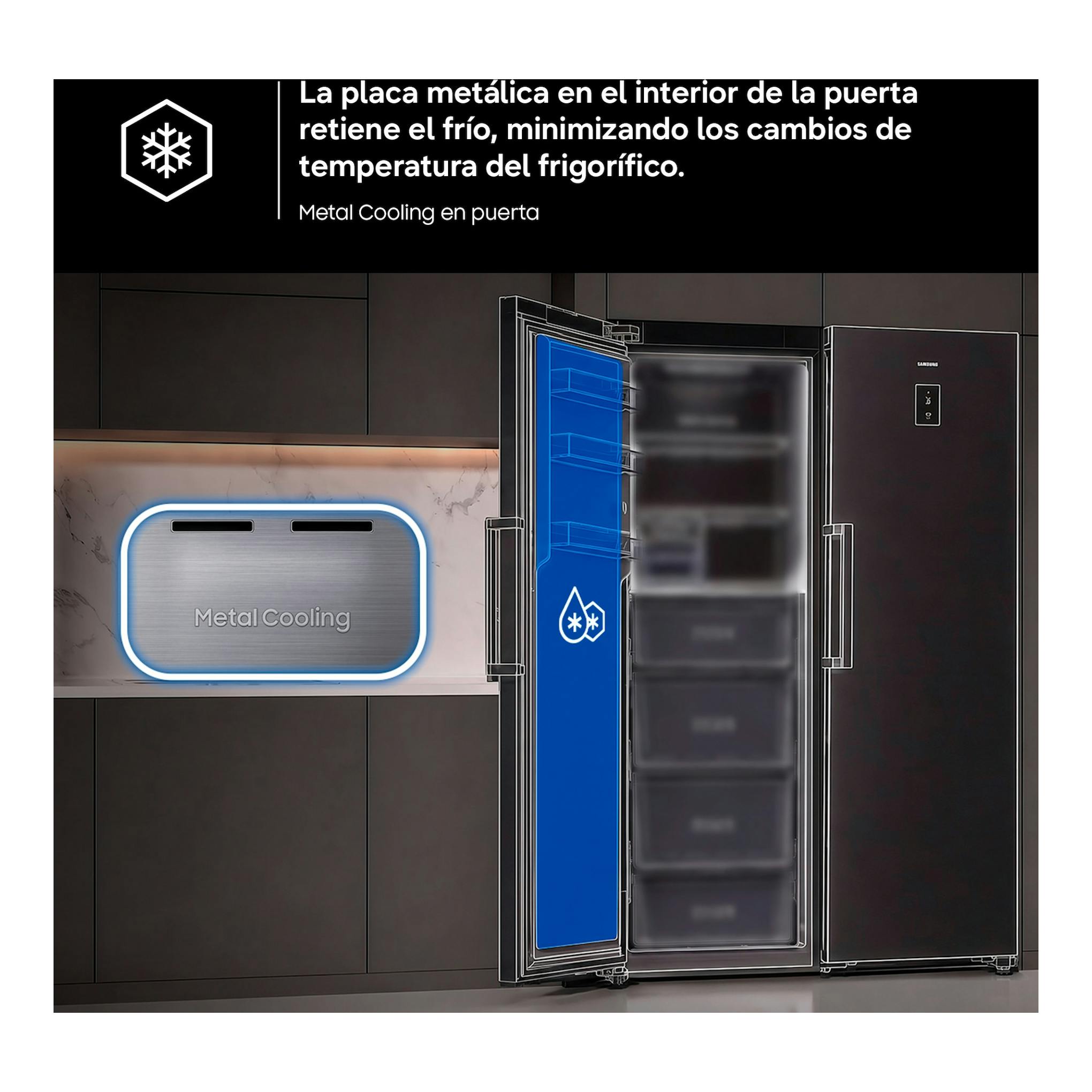 Samsung RR70H39FEVEF: frigorífico negro de una puerta abierto, con interior azul y Metal Cooling.