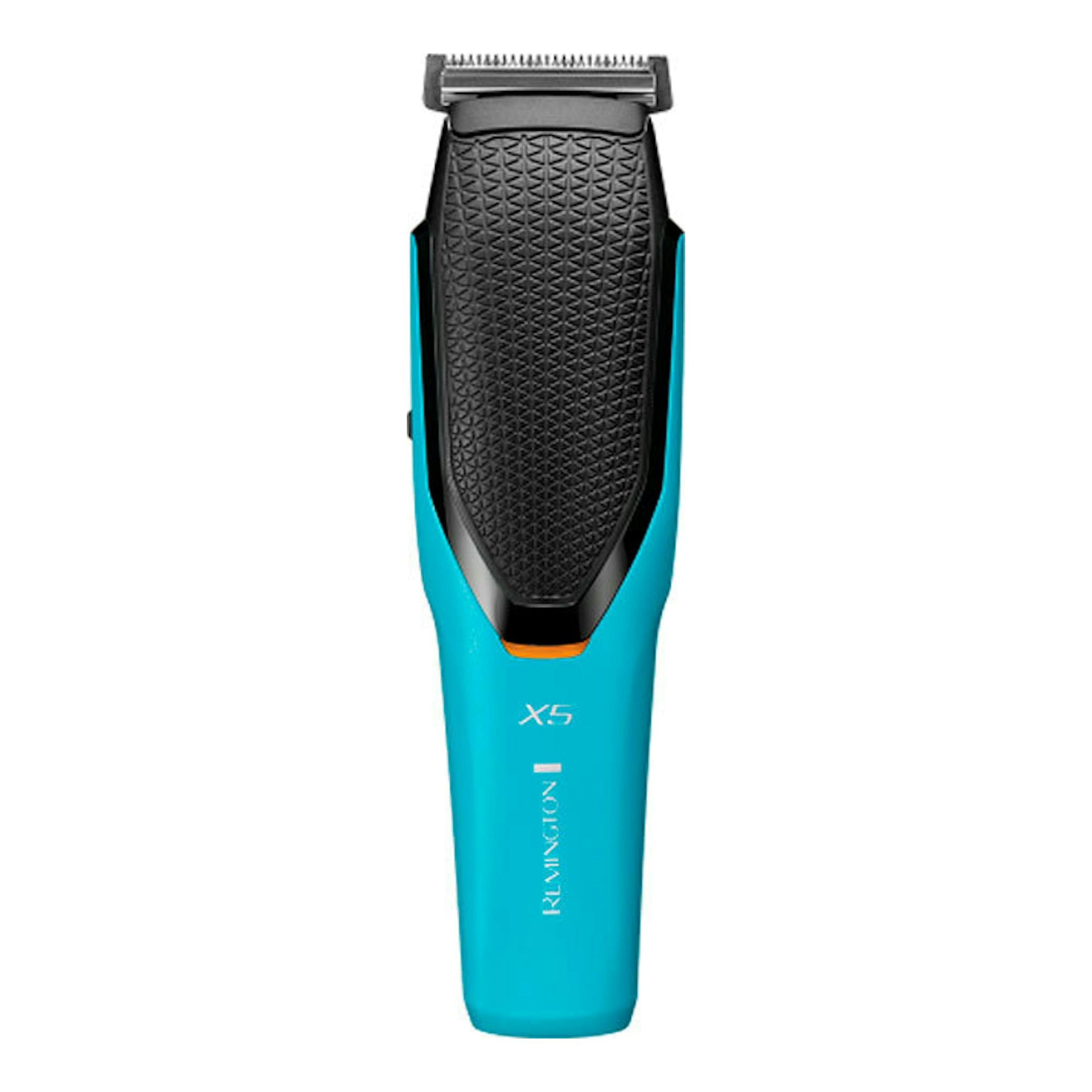Cortapelos Remington HC5000 azul y negro, vista frontal, con cabezal de corte metálico.