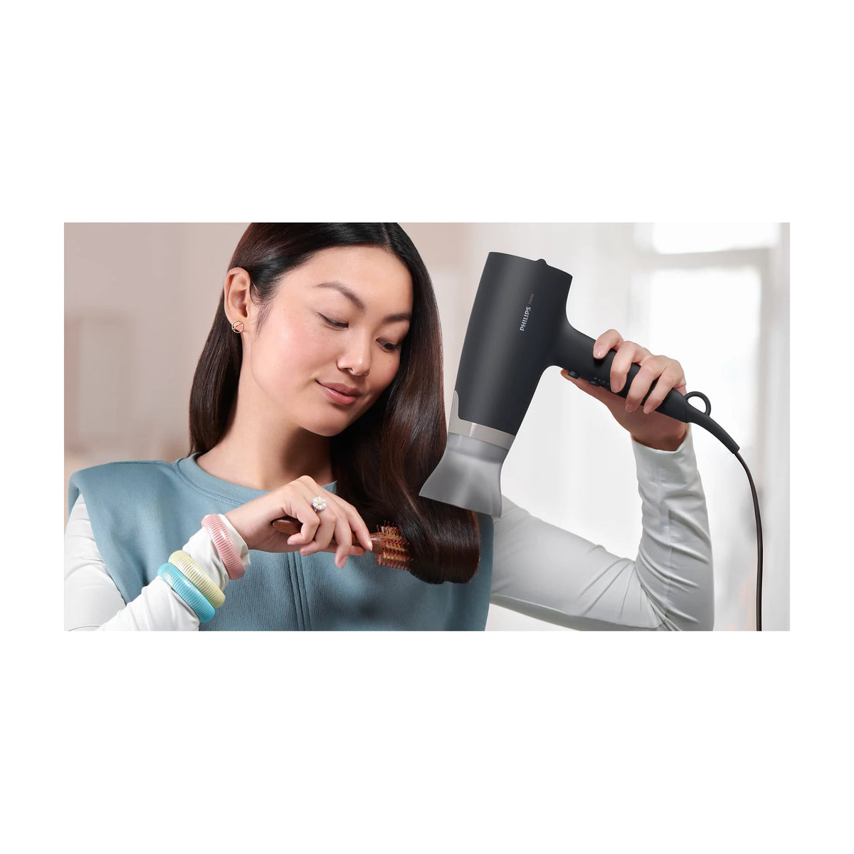 Secador de pelo Philips 3000 Series BHD351/10 de 2100 W con cuidado iónico