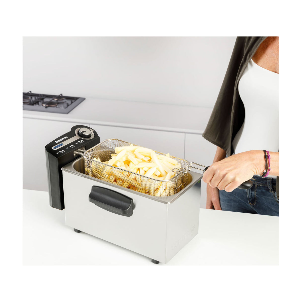 Freidora de aceite Taurus Professional 4, 4 l y 2200 W
