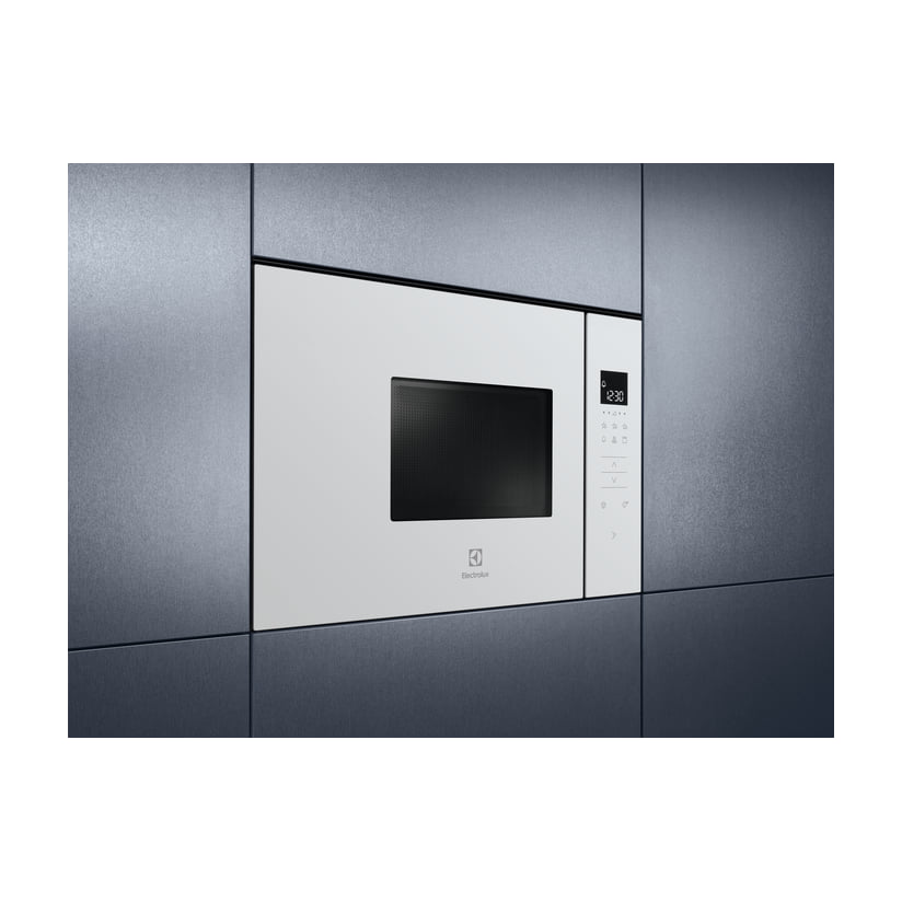 Microondas integrable Electrolux KMFD172TEW de 17 litros con grill