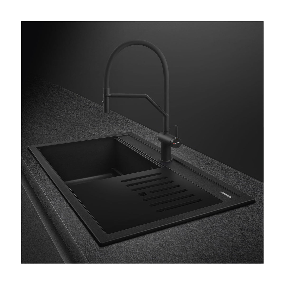 Fregadero Smeg VSGX860MN de granito compuesto, negro, una cubeta