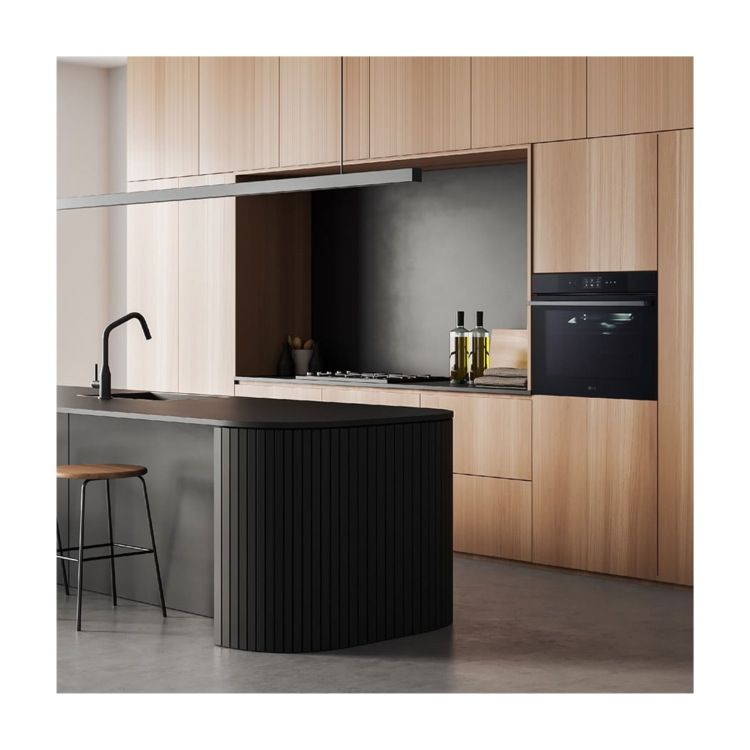 Horno de vapor LG WSED7667M de 76 l con Wi-Fi ThinQ