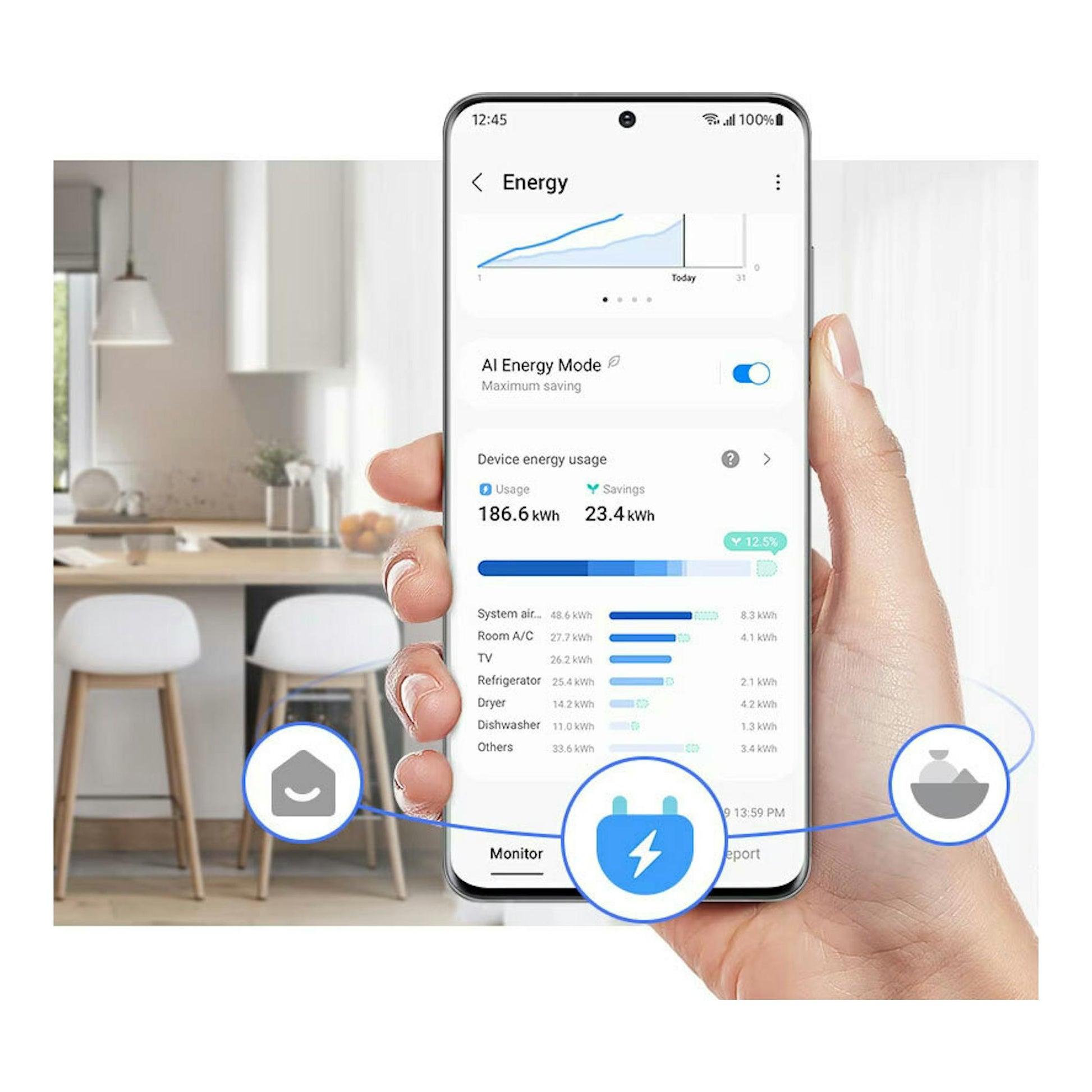 Samsung RB34C600DWW/EF: móvil con app de energía frente a una cocina blanca.