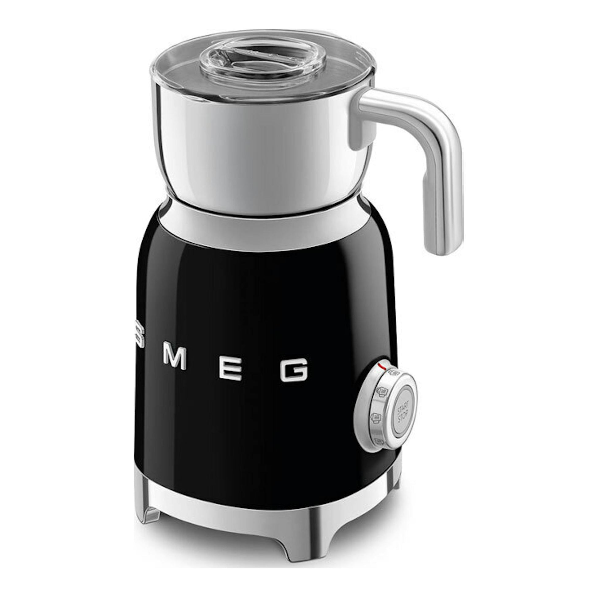 Espumador de leche Smeg MFF11BLEU negro, vista frontal tres cuartos, con jarra metálica y mango plateado.